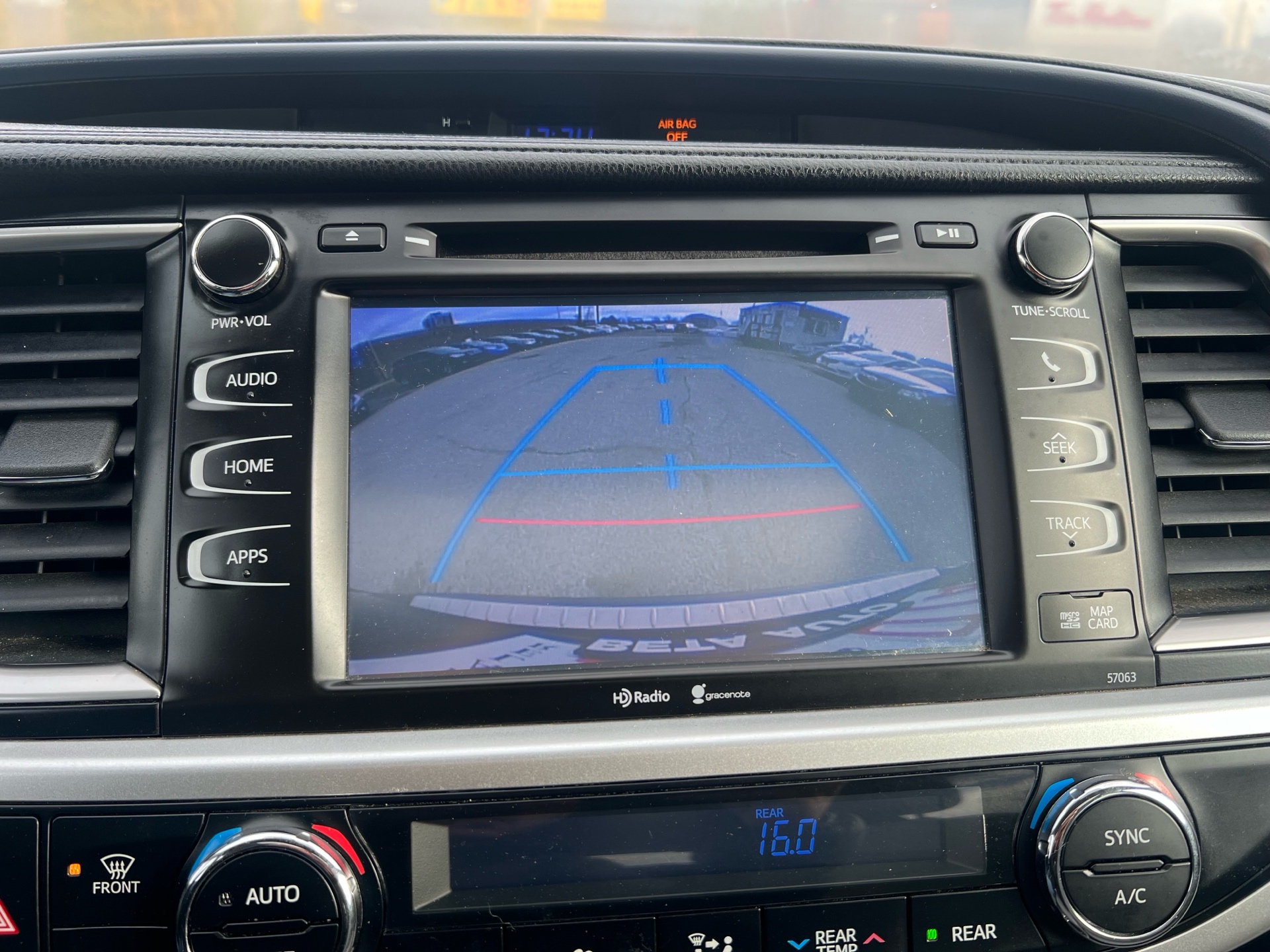 /betaautosales/2014-Toyota-Highlander-8317429435484669.jpg