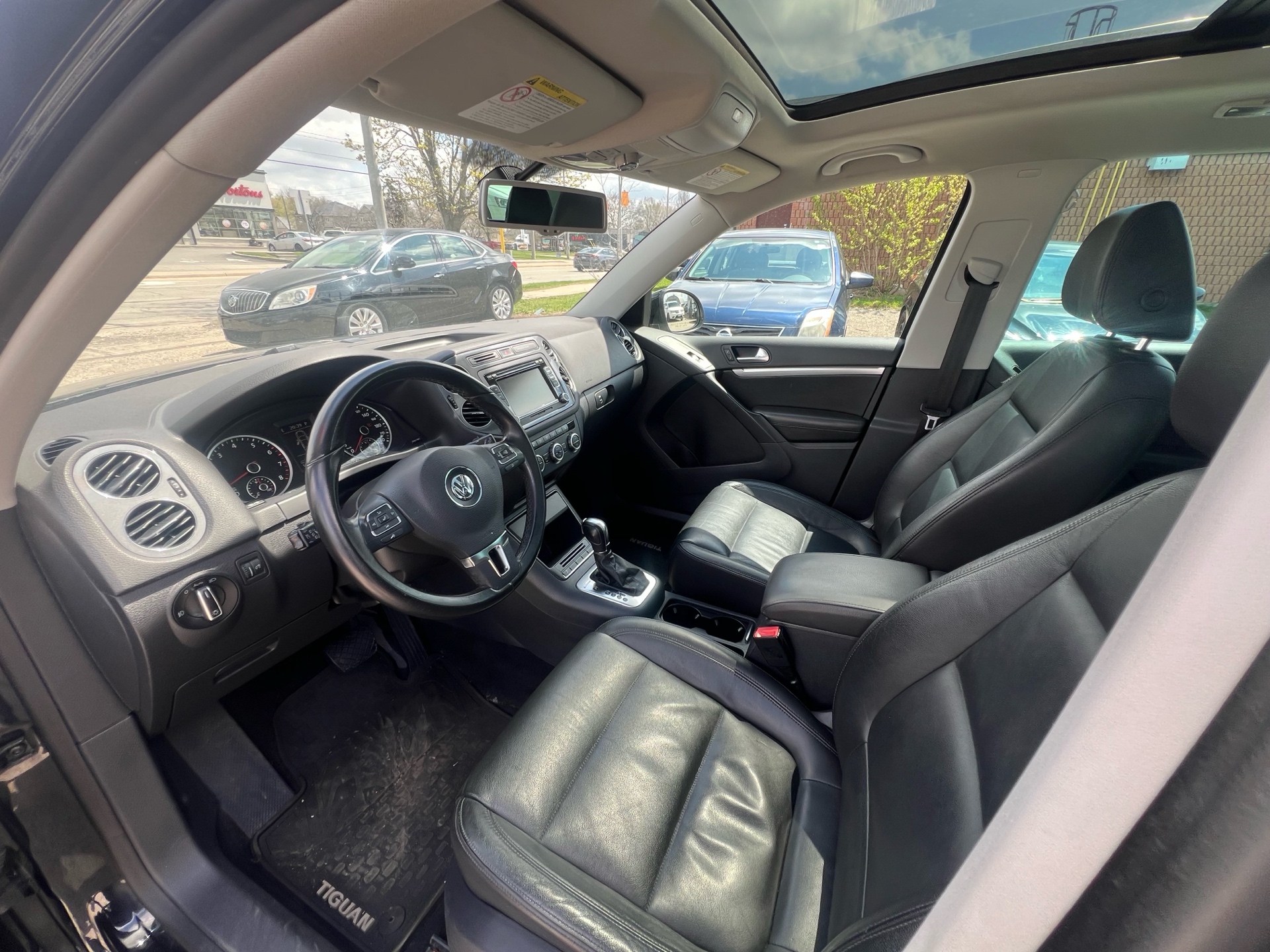/betaautosales/2014-Volkswagen-Tiguan-3956551008442679.jpg