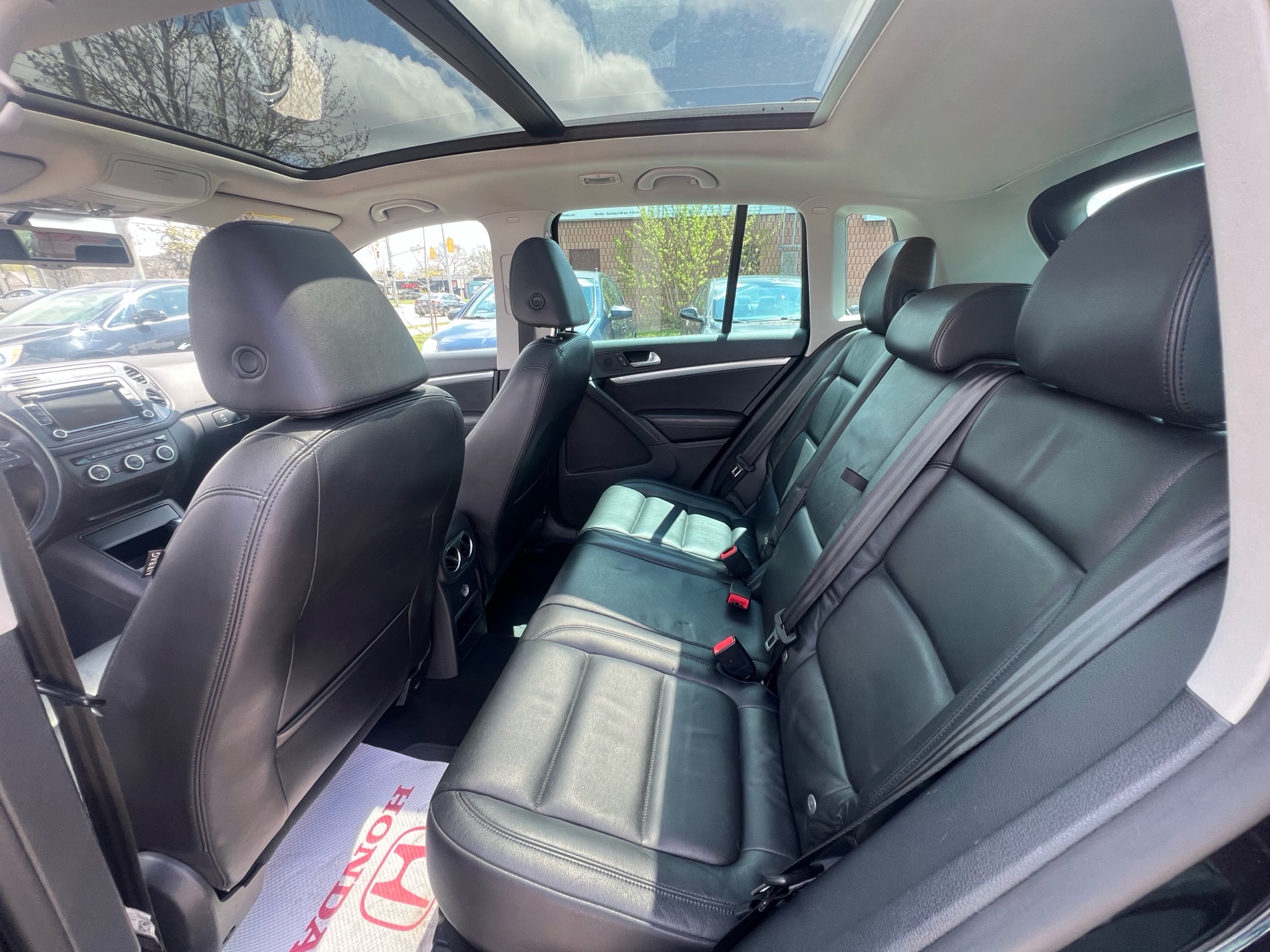 /betaautosales/2014-Volkswagen-Tiguan-7893053408487862.jpg