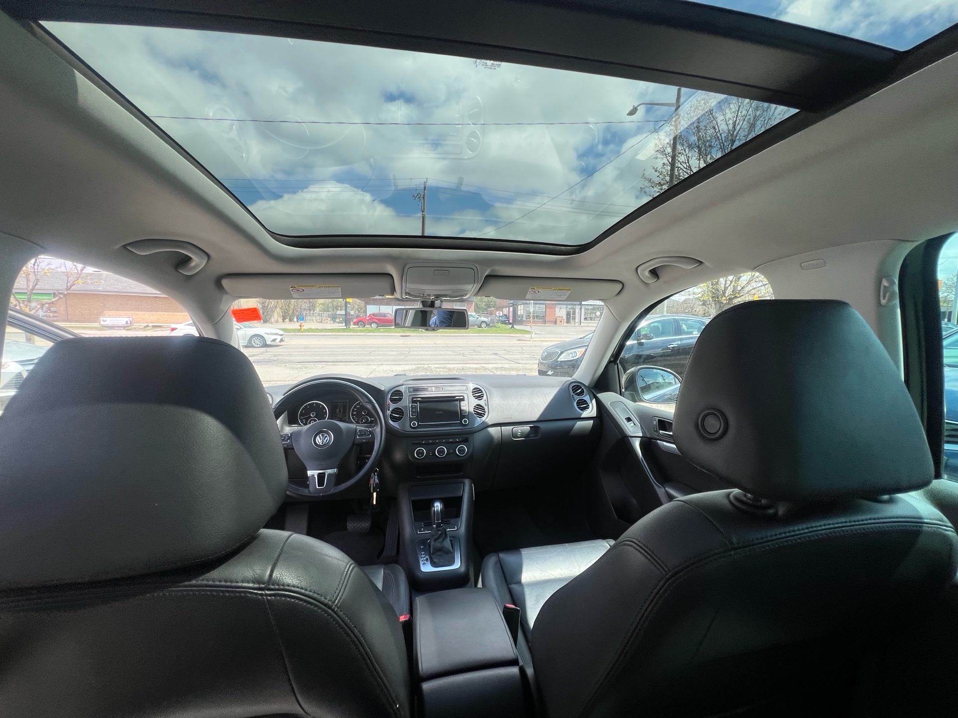 /betaautosales/2014-Volkswagen-Tiguan-8021874652851106.jpg