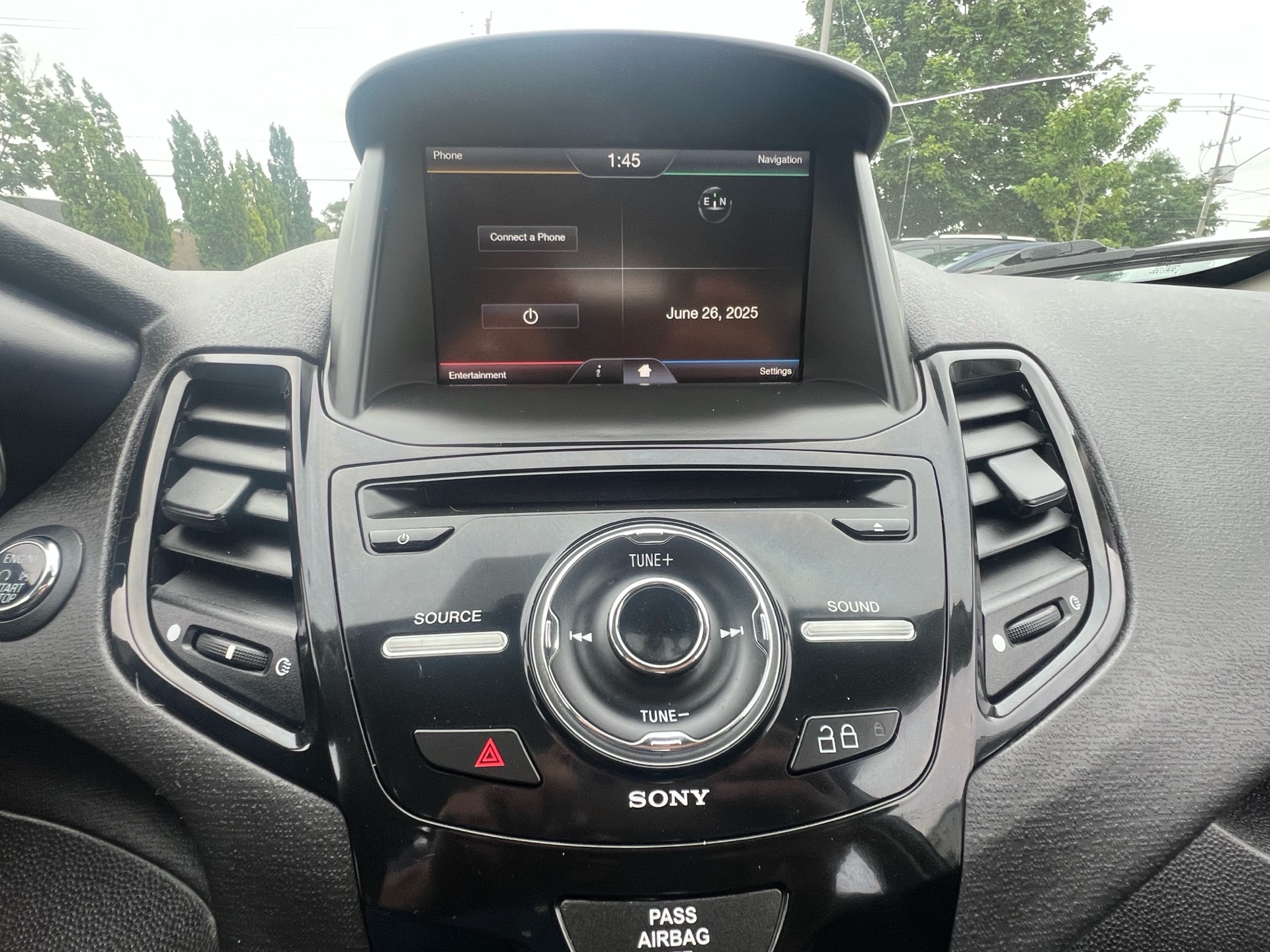 /betaautosales/2015-Ford-Fiesta-5048883427580602.jpg