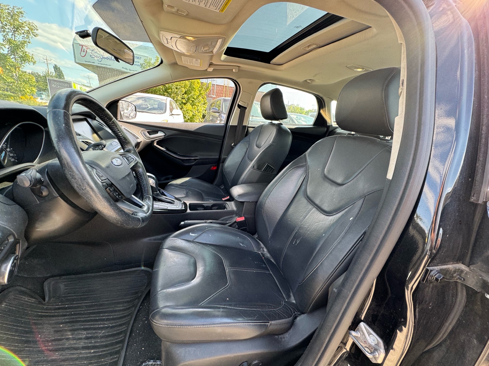 /betaautosales/2015-Ford-Focus-1770645967215736.jpg