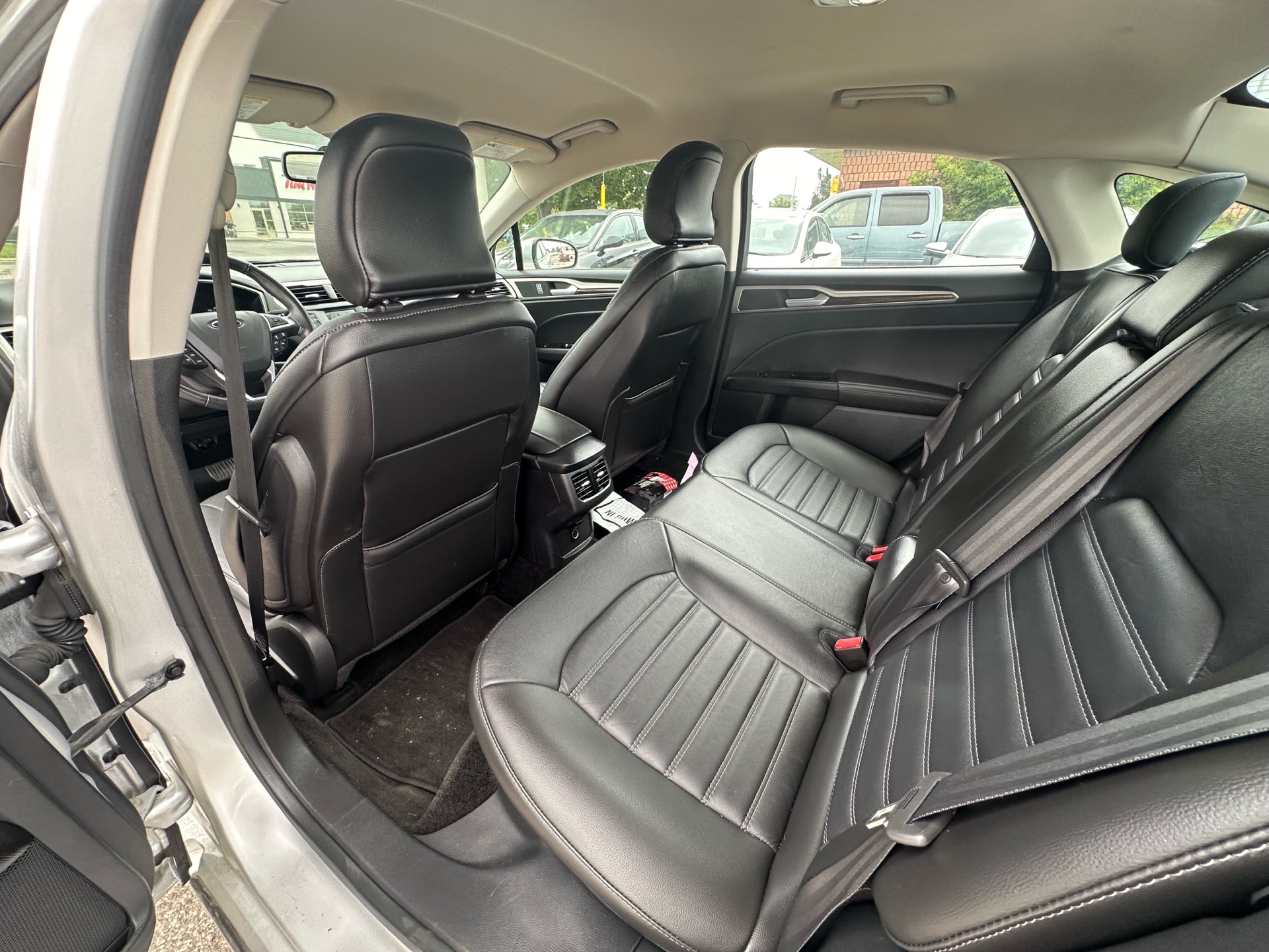 /betaautosales/2015-Ford-Fusion-5592544486822537.jpg
