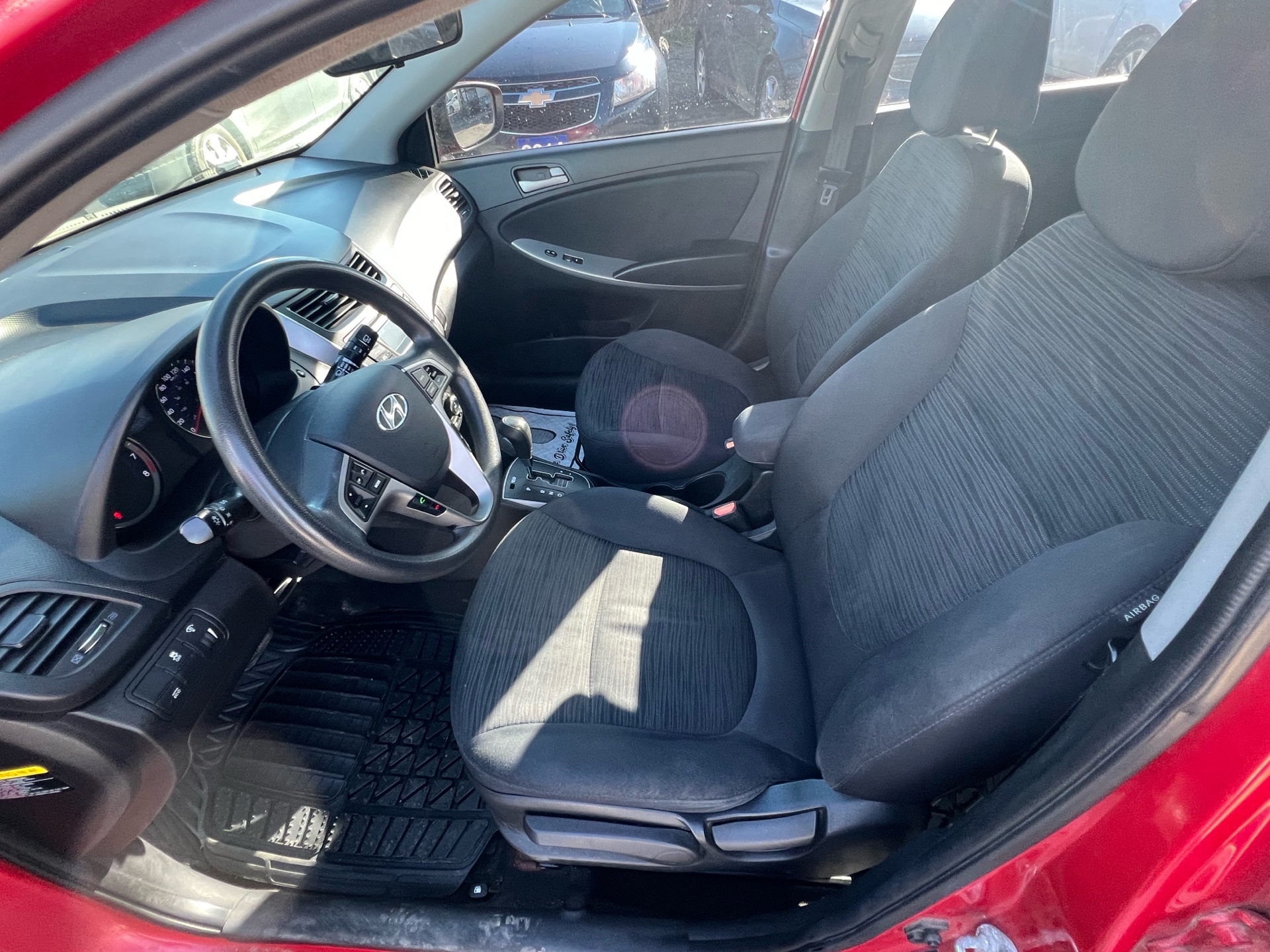 /betaautosales/2015-Hyundai-Accent-6674137062086101.jpg