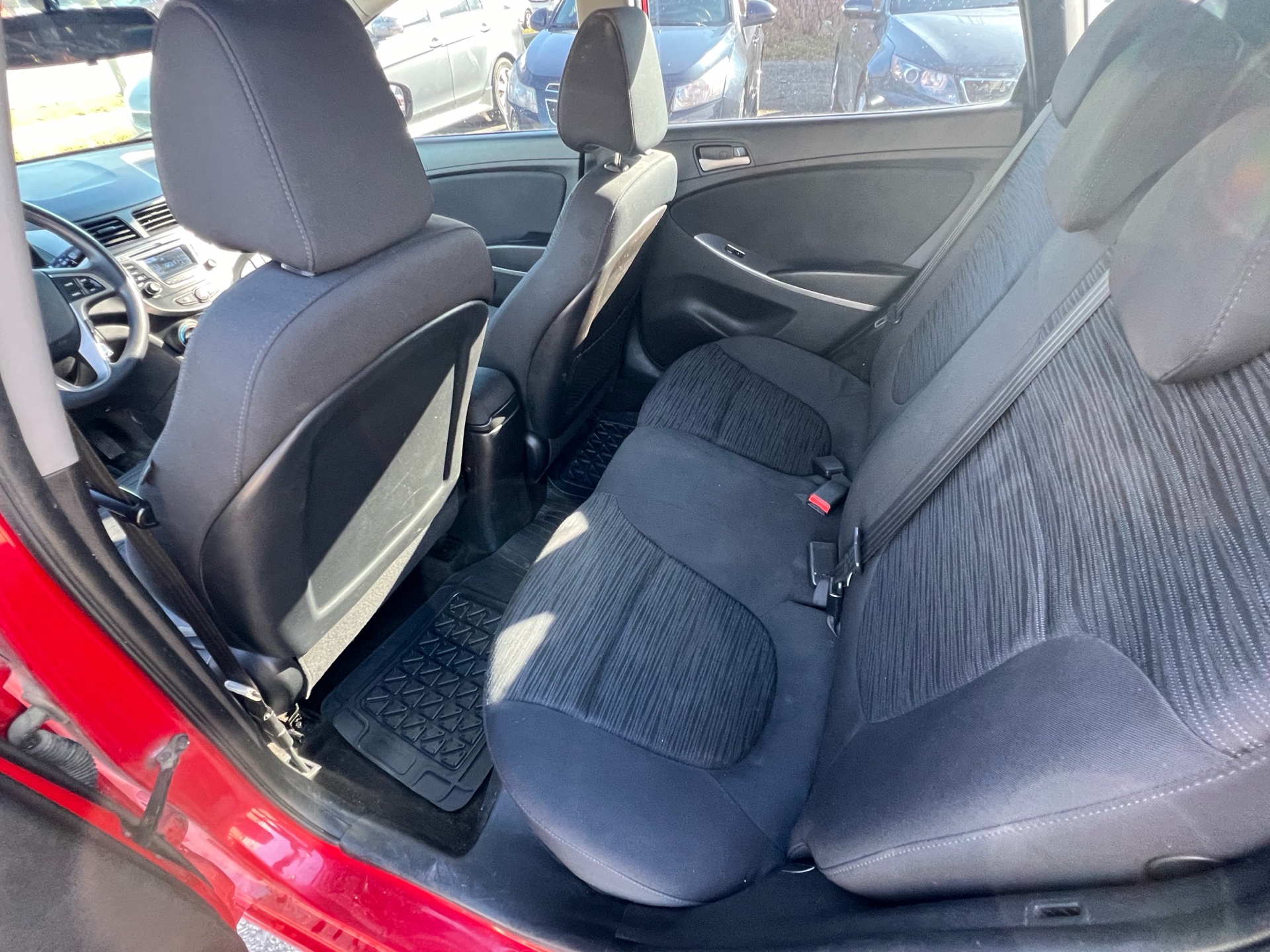 /betaautosales/2015-Hyundai-Accent-9494235336725807.jpg