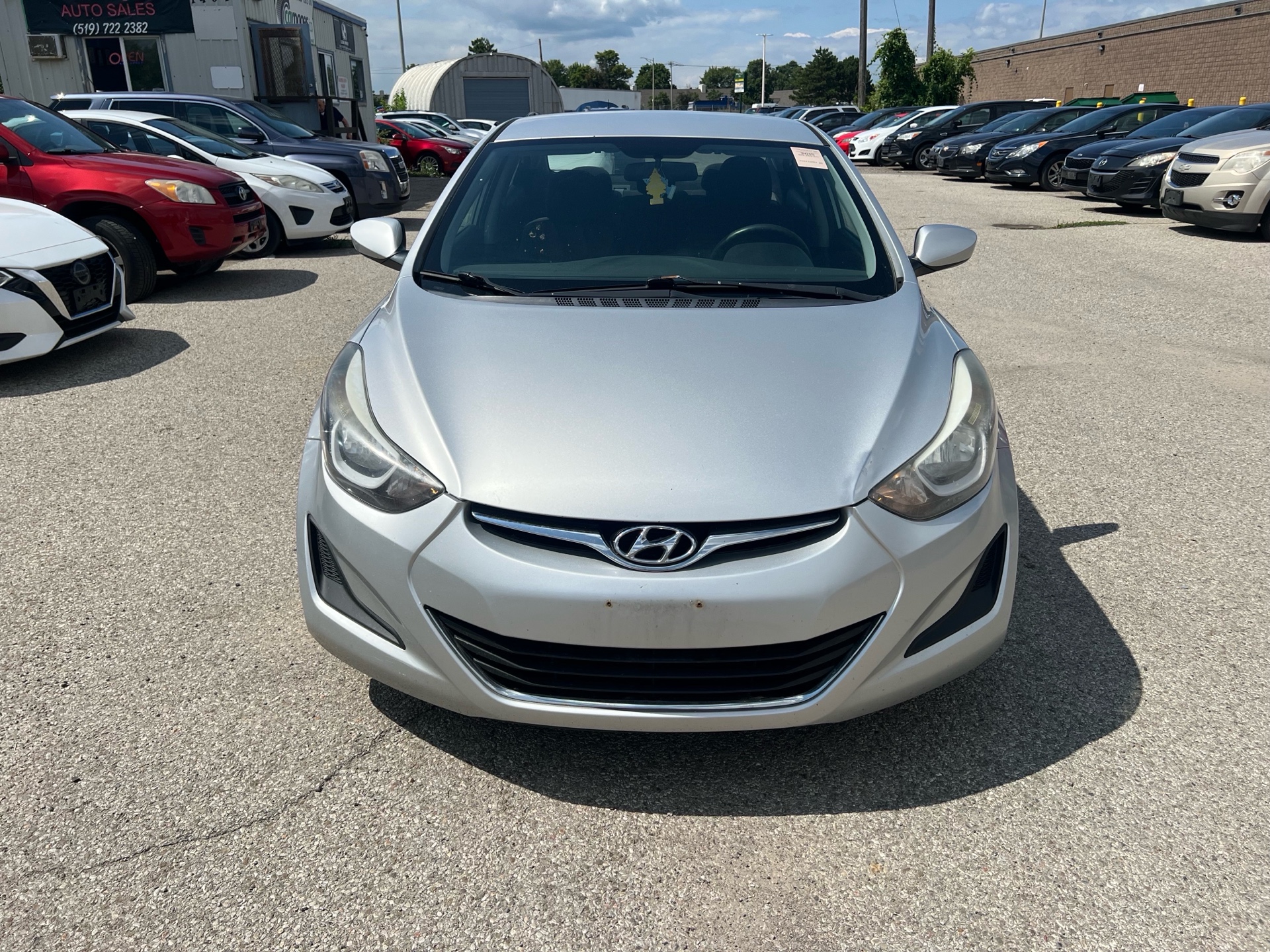 /betaautosales/2015-Hyundai-Elantra-5989125822403756.jpg