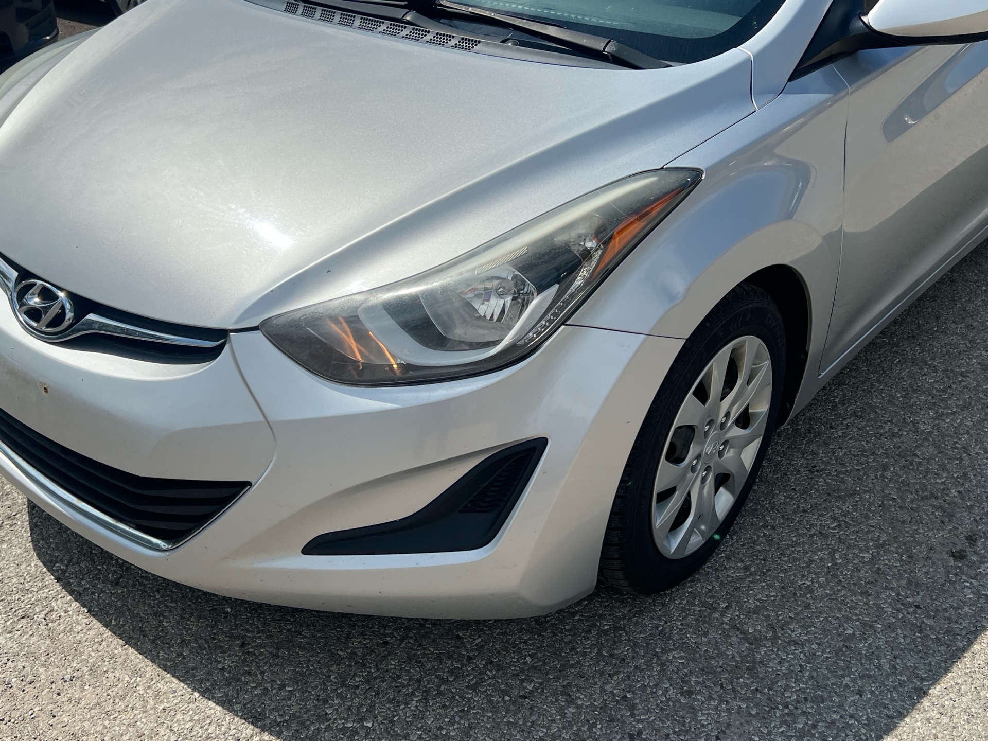 /betaautosales/2015-Hyundai-Elantra-9305413104977445.jpg
