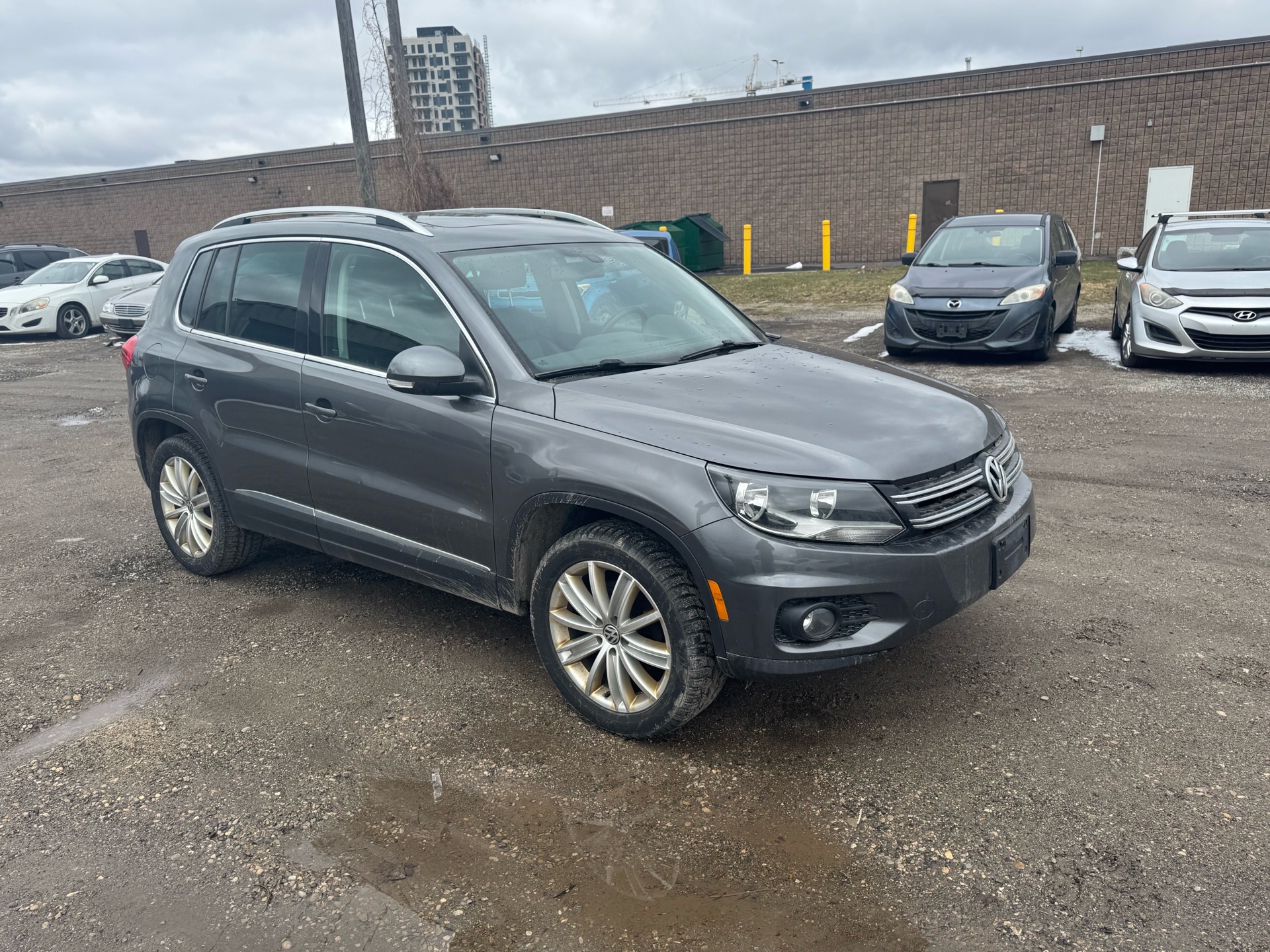 /betaautosales/2015-Volkswagen-Tiguan-07712434356914843.jpg