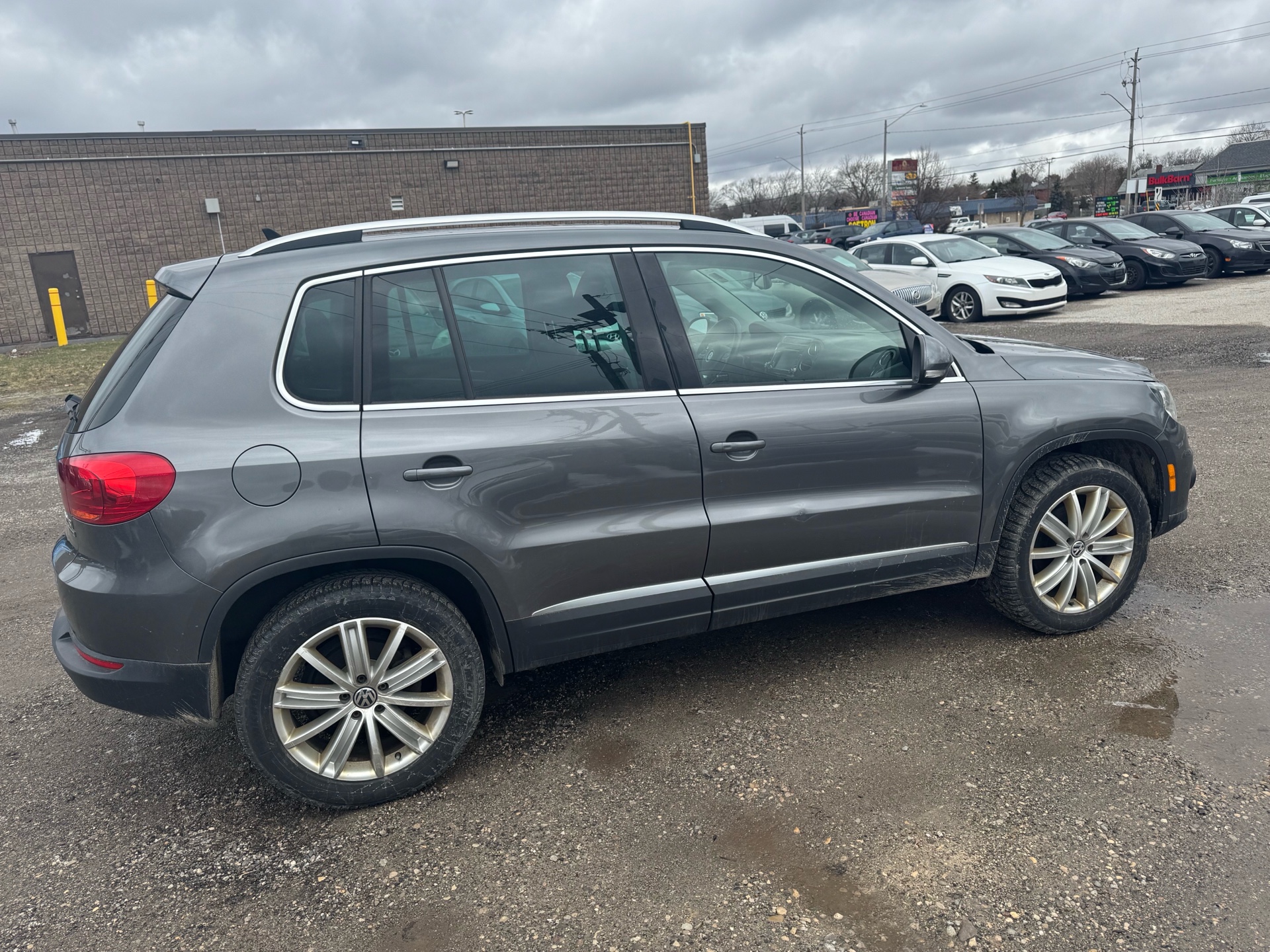 /betaautosales/2015-Volkswagen-Tiguan-4066651781593955.jpg