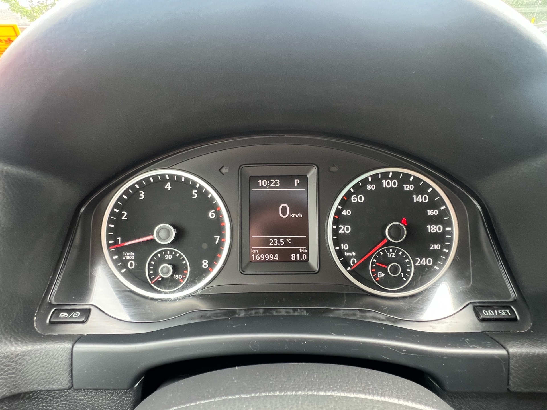 /betaautosales/2015-Volkswagen-Tiguan-8062757050524838.jpg