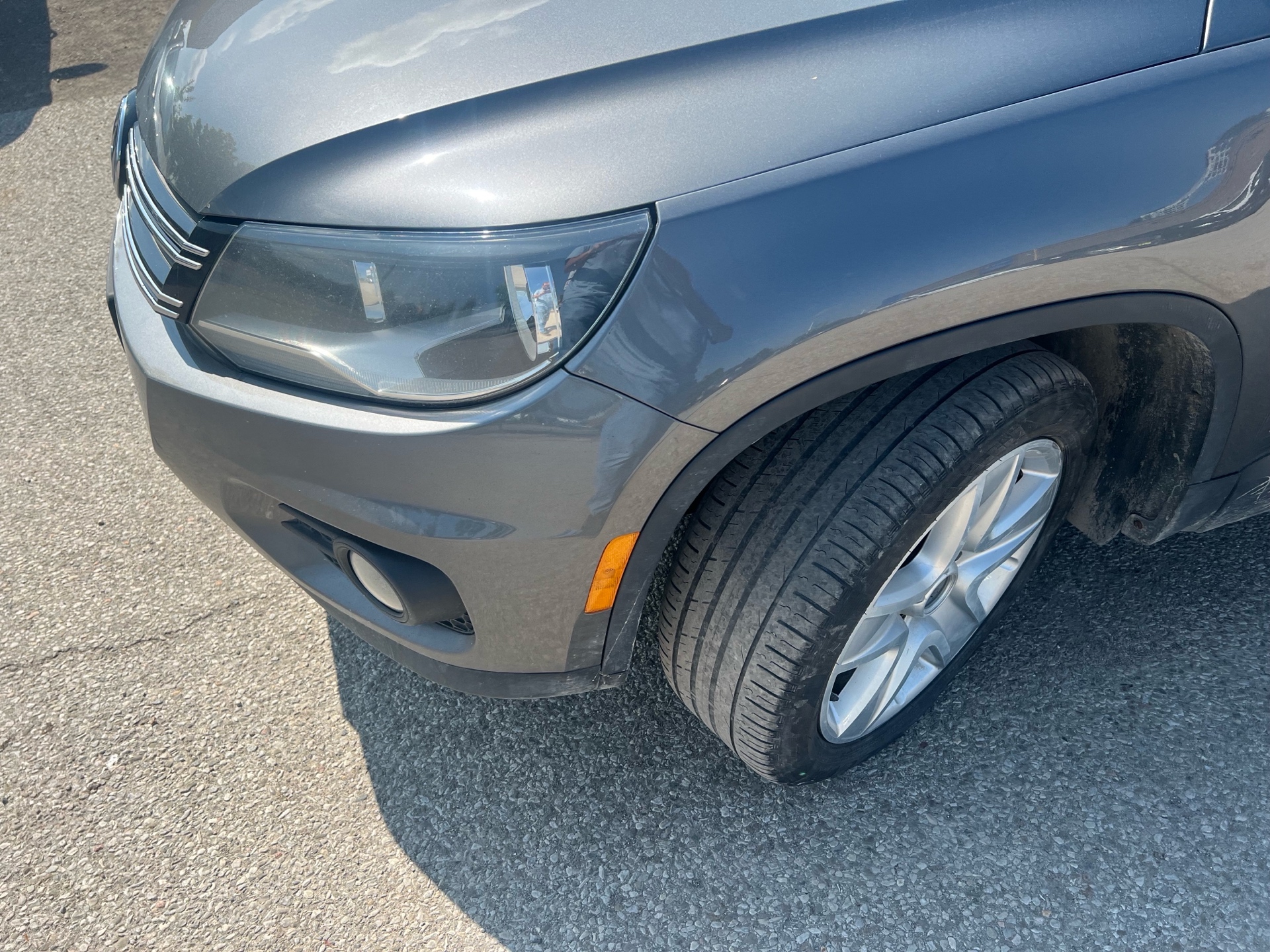 /betaautosales/2016-Volkswagen-Tiguan-8063123285037992.jpg