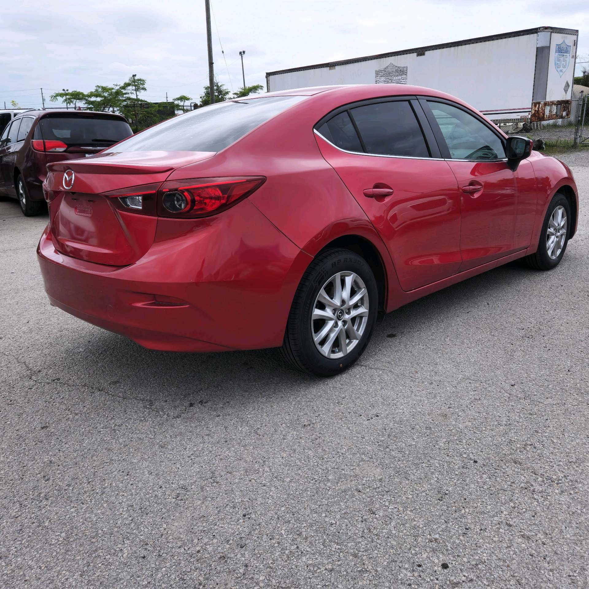 /bluechipautomobile/2015-Mazda-Mazda3-8017101079117908.jpg