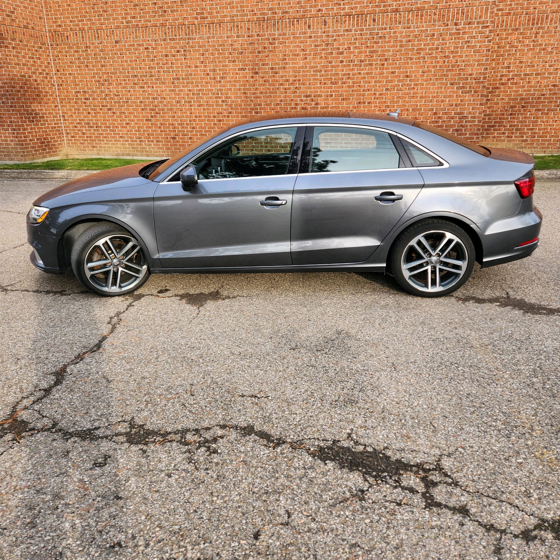 /bluechipautomobile/2018-Audi-A3-7509137714414116.jpg