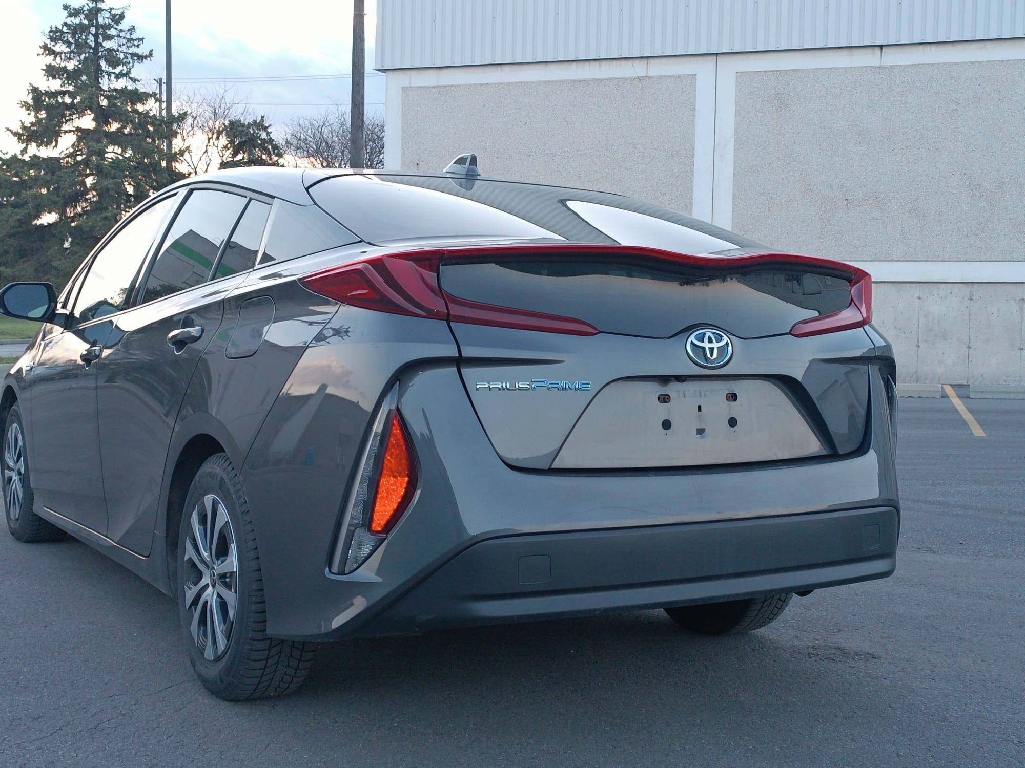 /bluechipautomobile/2020-Toyota-PriusPrime-2435409947106908.jpg