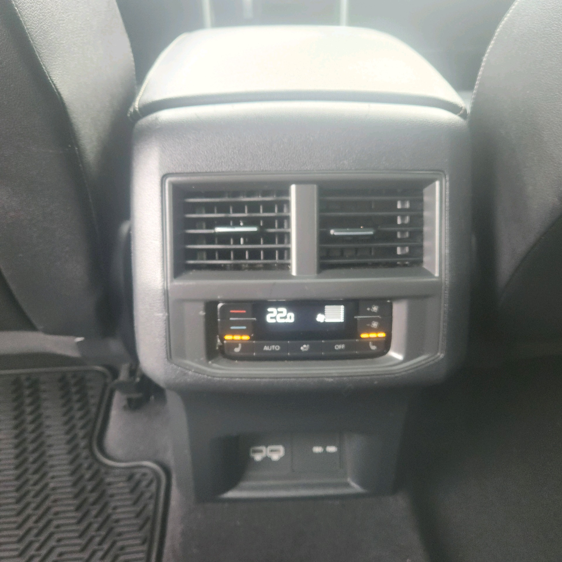 /bluechipautomobile/2021-Volkswagen-Atlas-8736249210527258.jpg