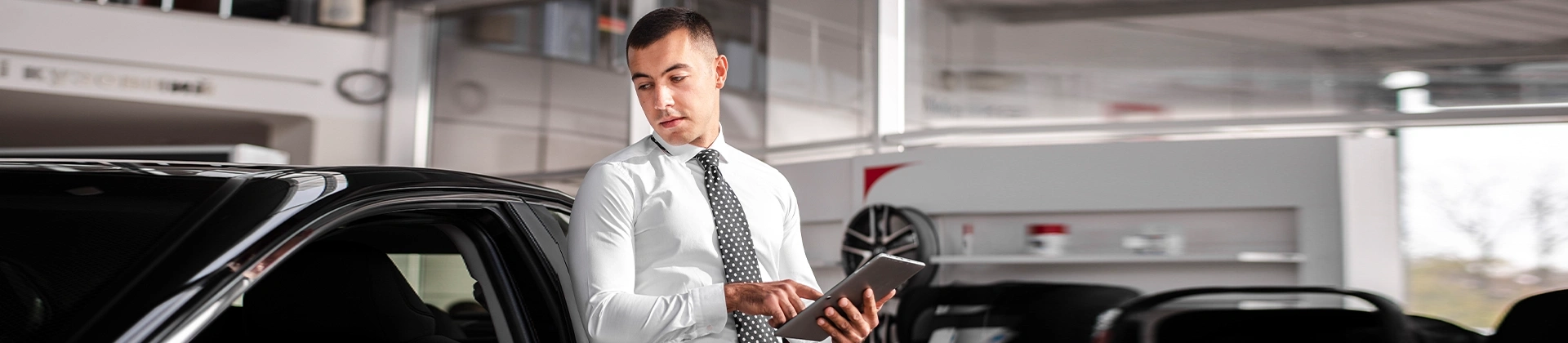 https://image123.azureedge.net/bridgestoneauto/5381857542338113-applicaton.webp