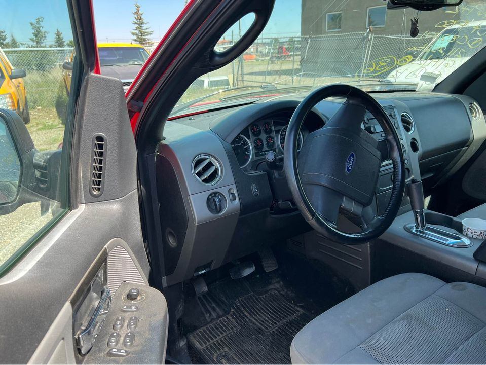 /cambridgemotors/2004-Ford-F-150-6563445228324571.jpg