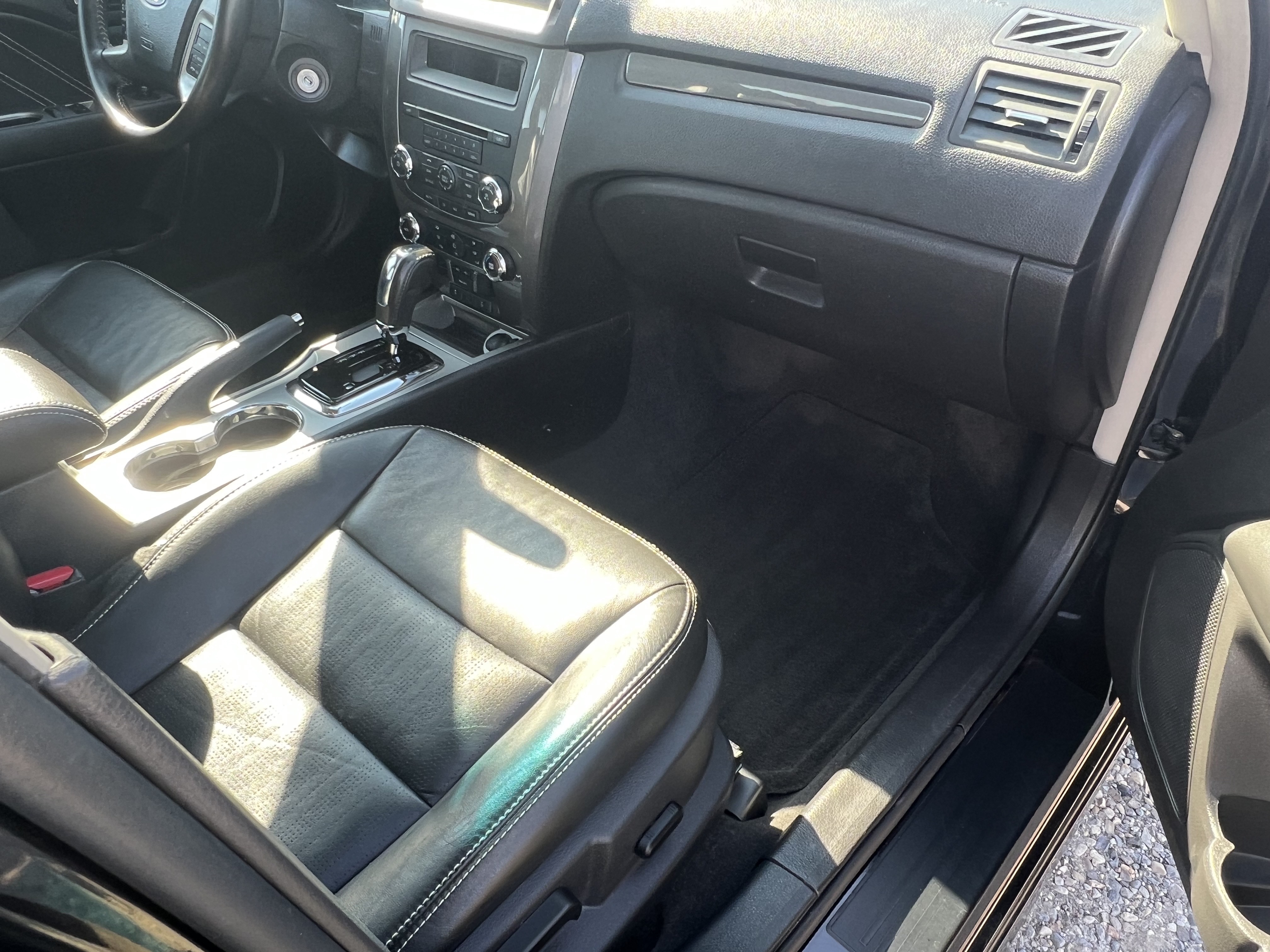 /cambridgemotors/2010-Ford-Fusion-2998127695986861.jpg