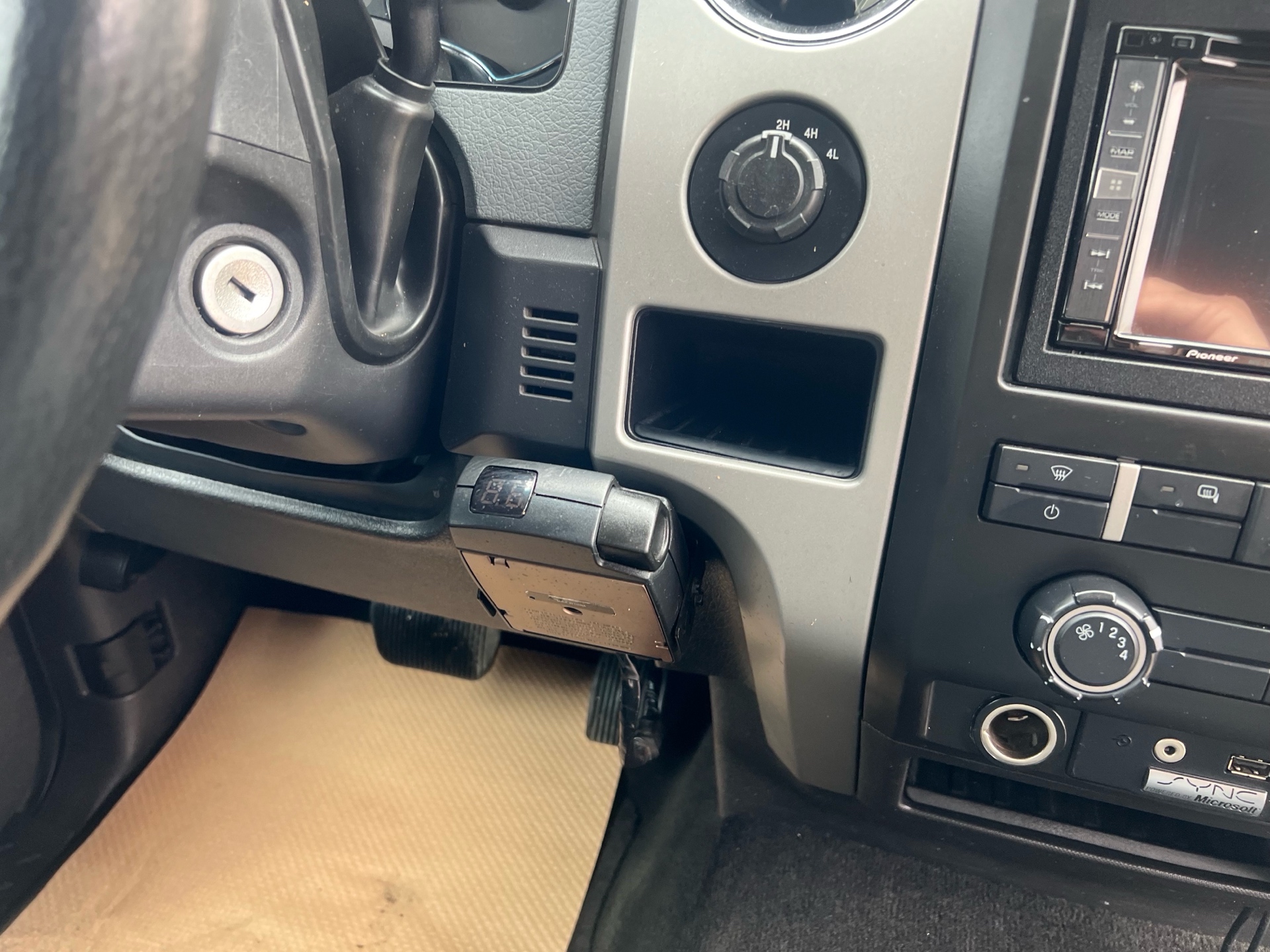 /cambridgemotors/2011-Ford-F-150-10742672665423503.jpg