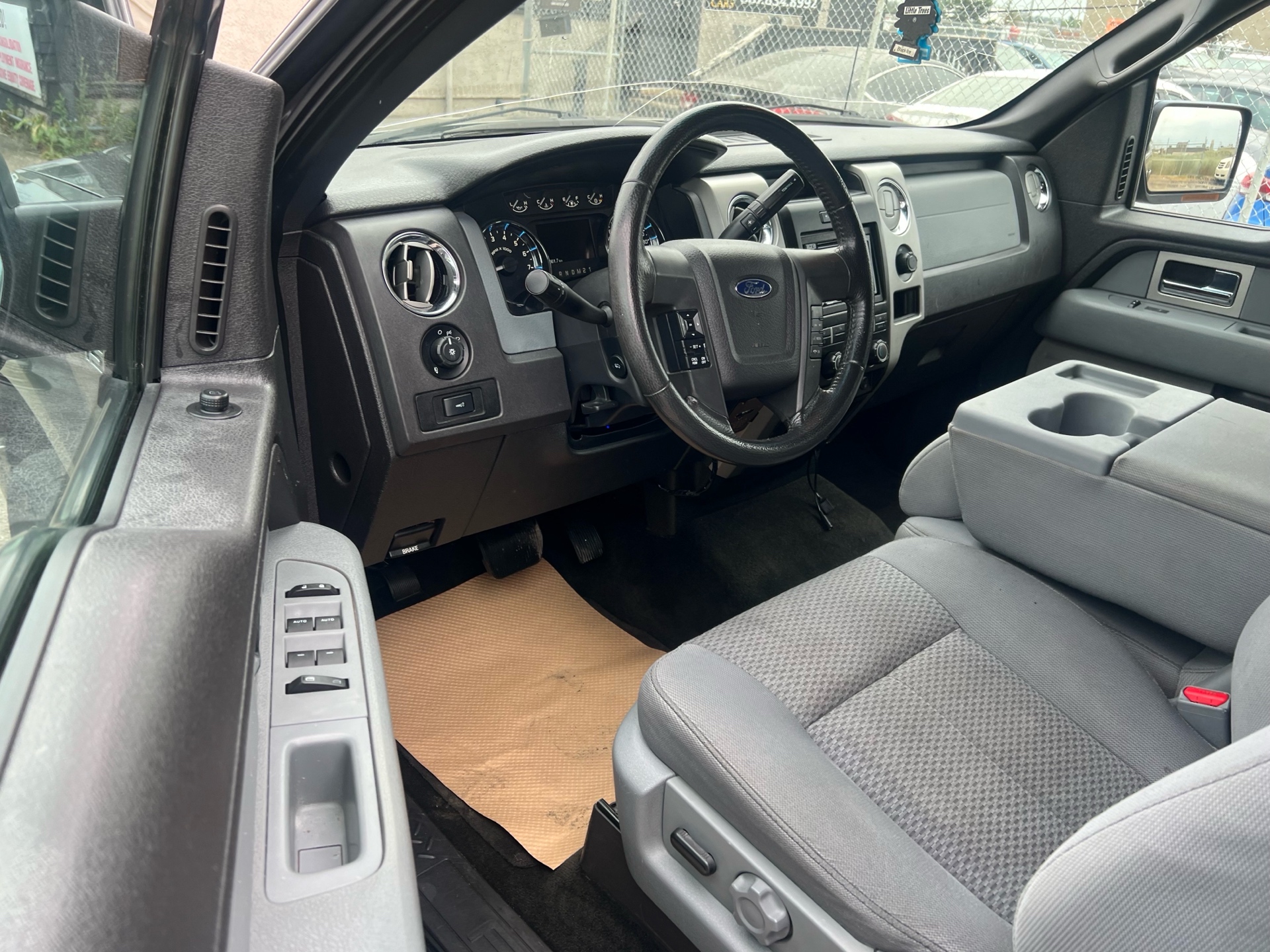 /cambridgemotors/2011-Ford-F-150-16985584087272998.jpg