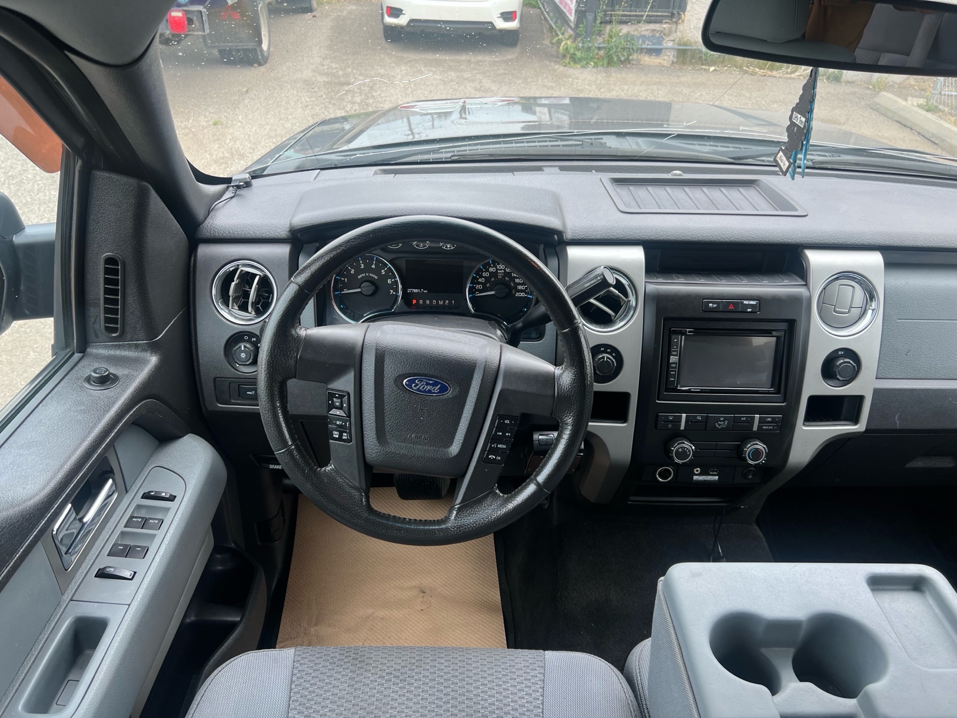 /cambridgemotors/2011-Ford-F-150-2566021080179841.jpg