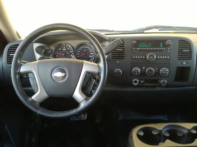 /cambridgemotors/2012-Chevrolet-Silverado1500-06821431177073212.jpg