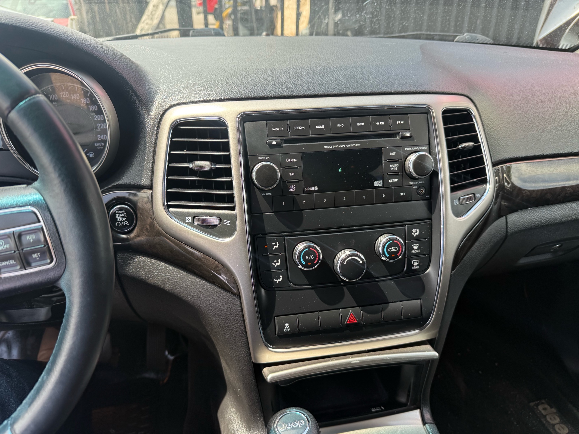 /cambridgemotors/2013-Jeep-GrandCherokee-629243030448108.jpg