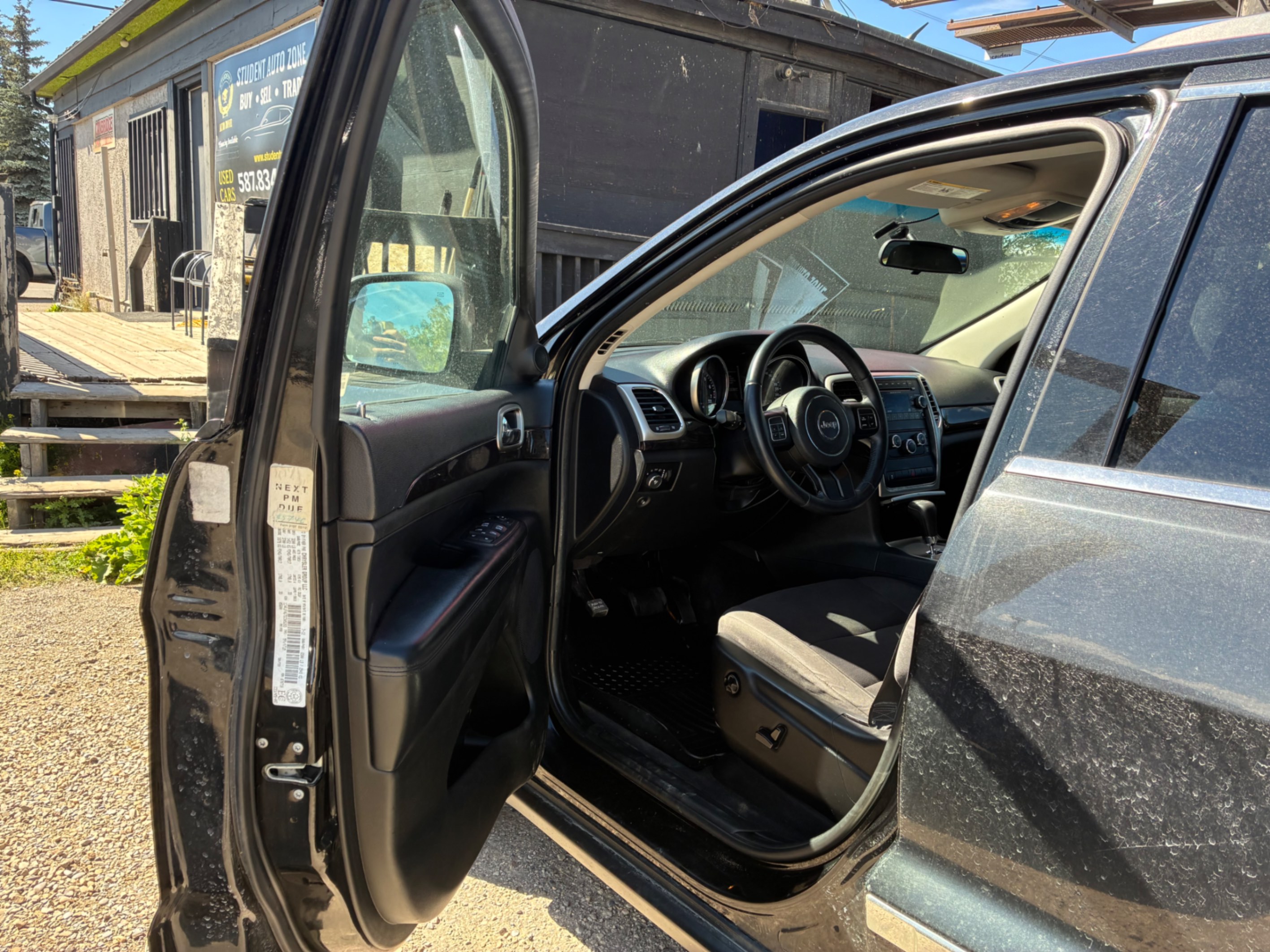 /cambridgemotors/2013-Jeep-GrandCherokee-7453762808259485.jpg