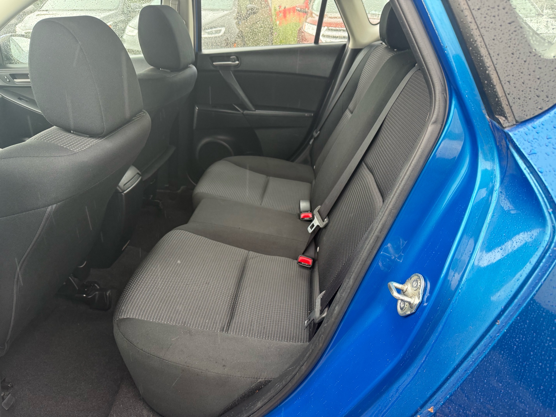 /cambridgemotors/2013-Mazda-Mazda3-9817431574998945.jpg