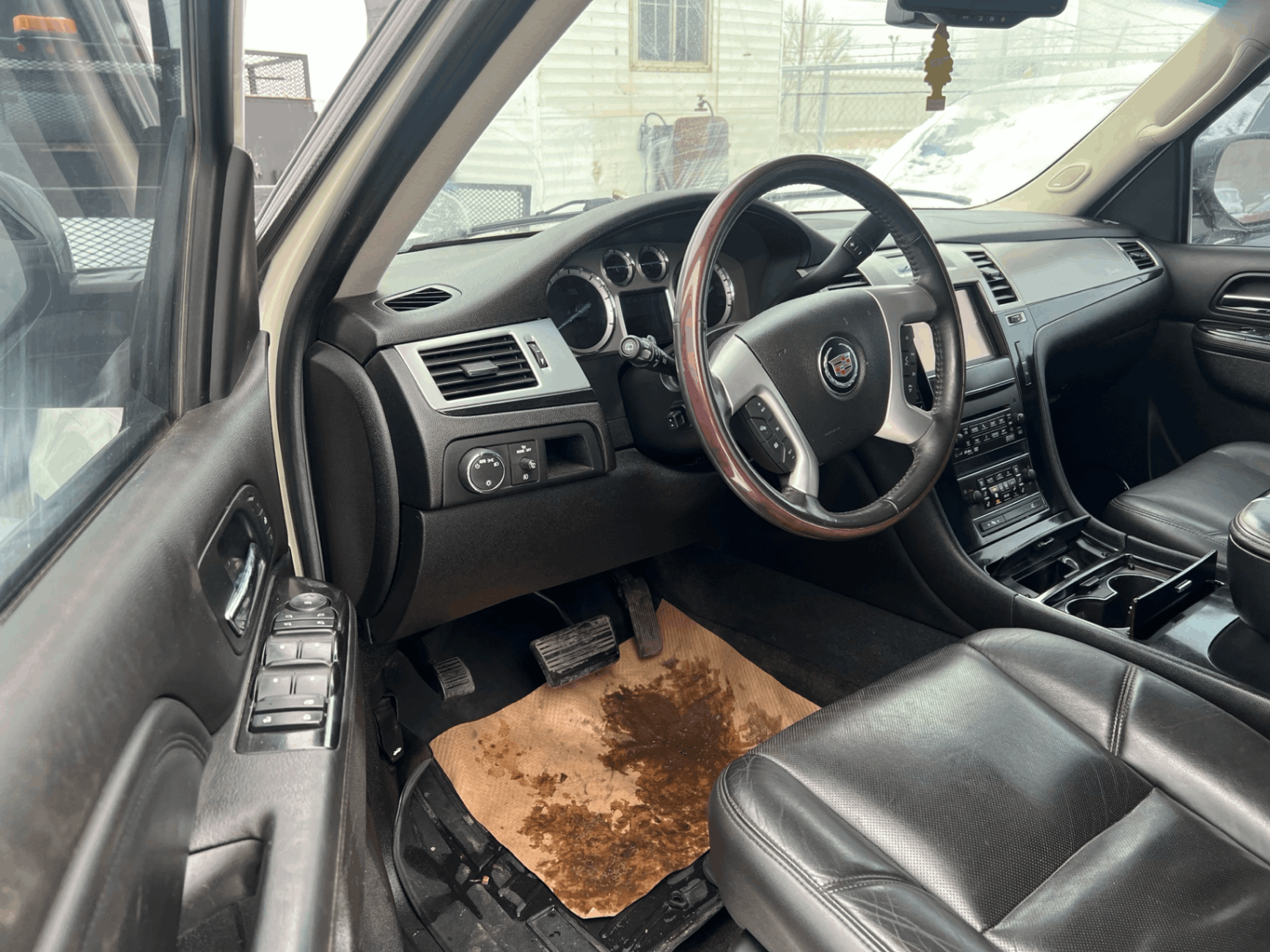 /cambridgemotors/2014-Cadillac-Escalade-7828486273547657.jpg