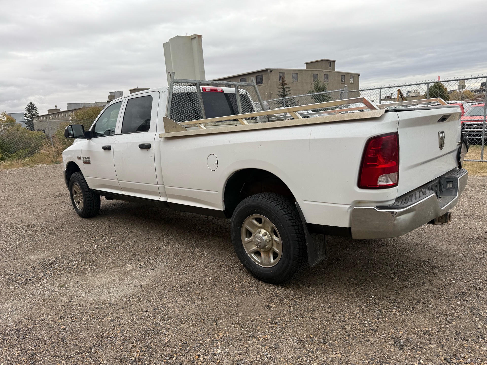 /cambridgemotors/2014-Ram-3500-19986969677524002.jpg