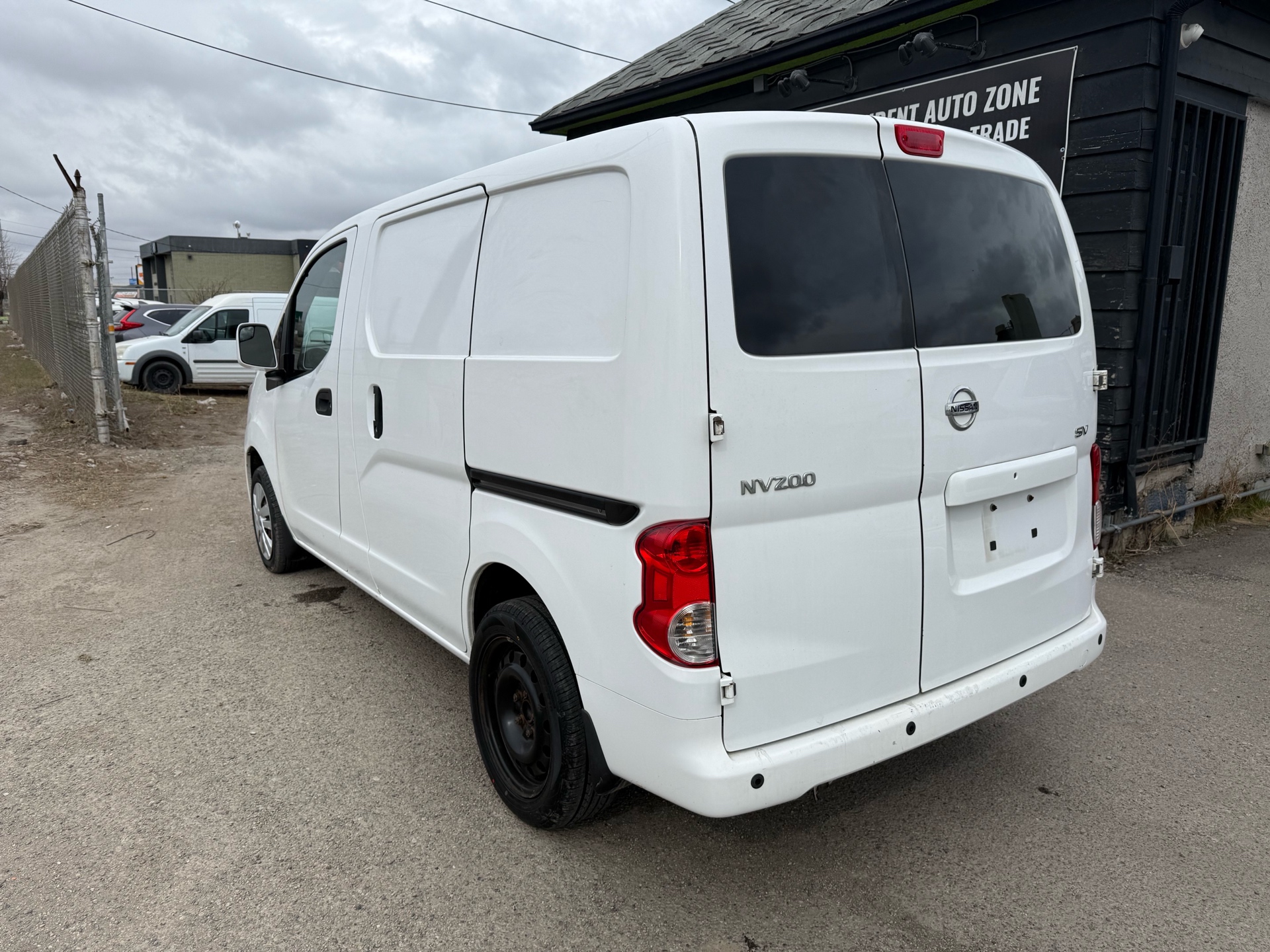 /cambridgemotors/2015-Nissan-NV200-6673146733493087.jpg