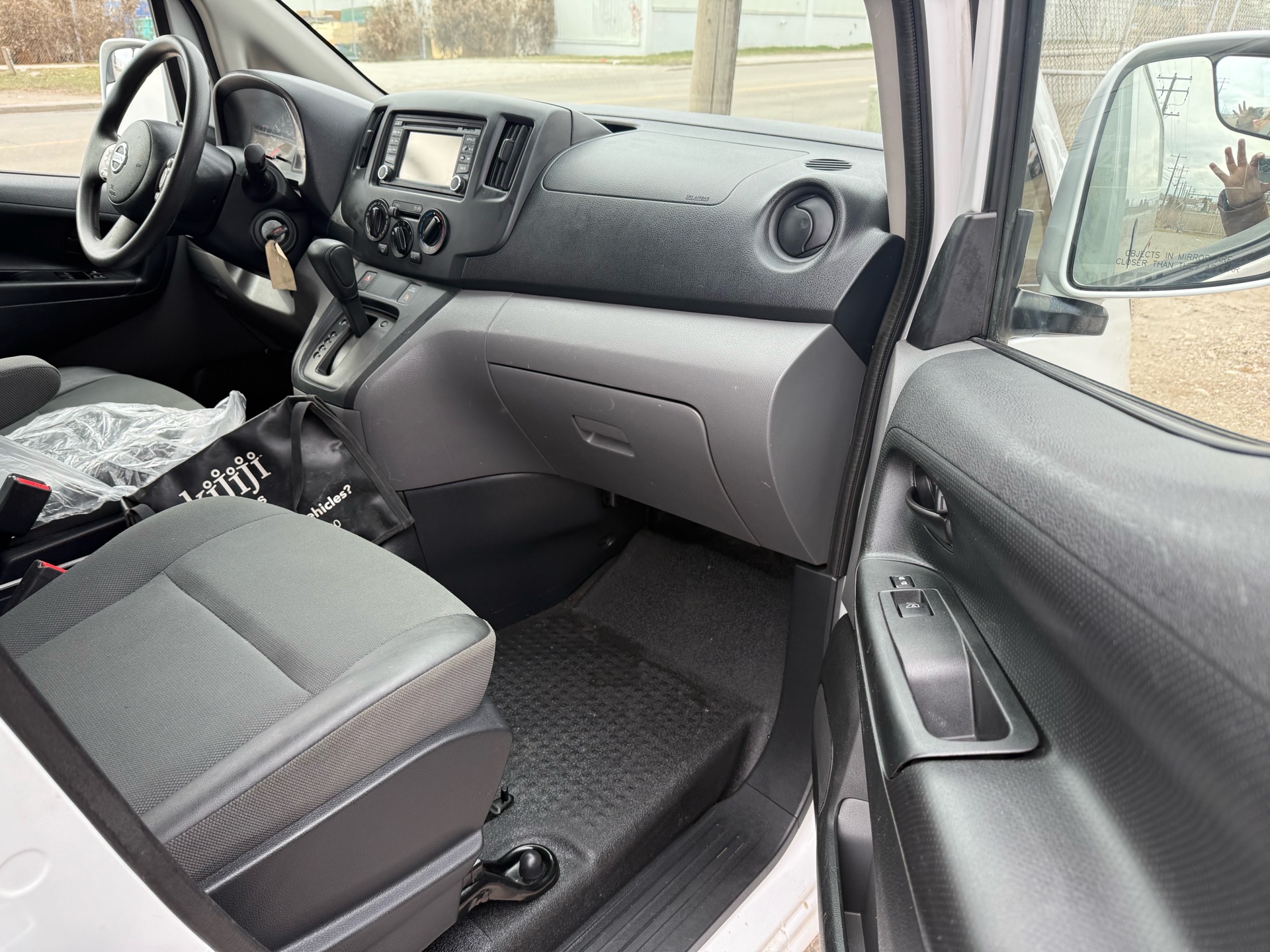 /cambridgemotors/2015-Nissan-NV200-9743098259150371.jpg