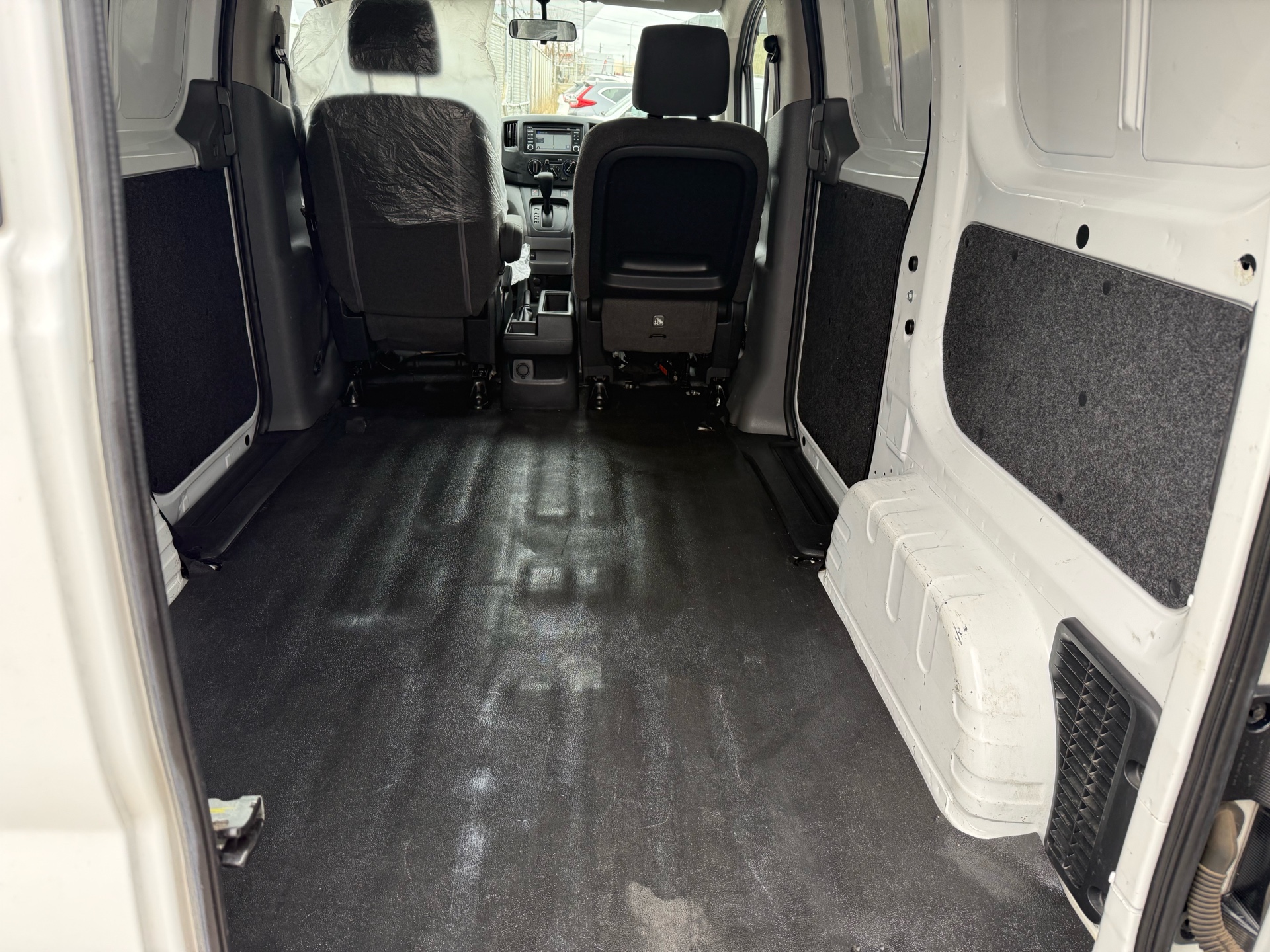 /cambridgemotors/2015-Nissan-NV200-9925457480877835.jpg