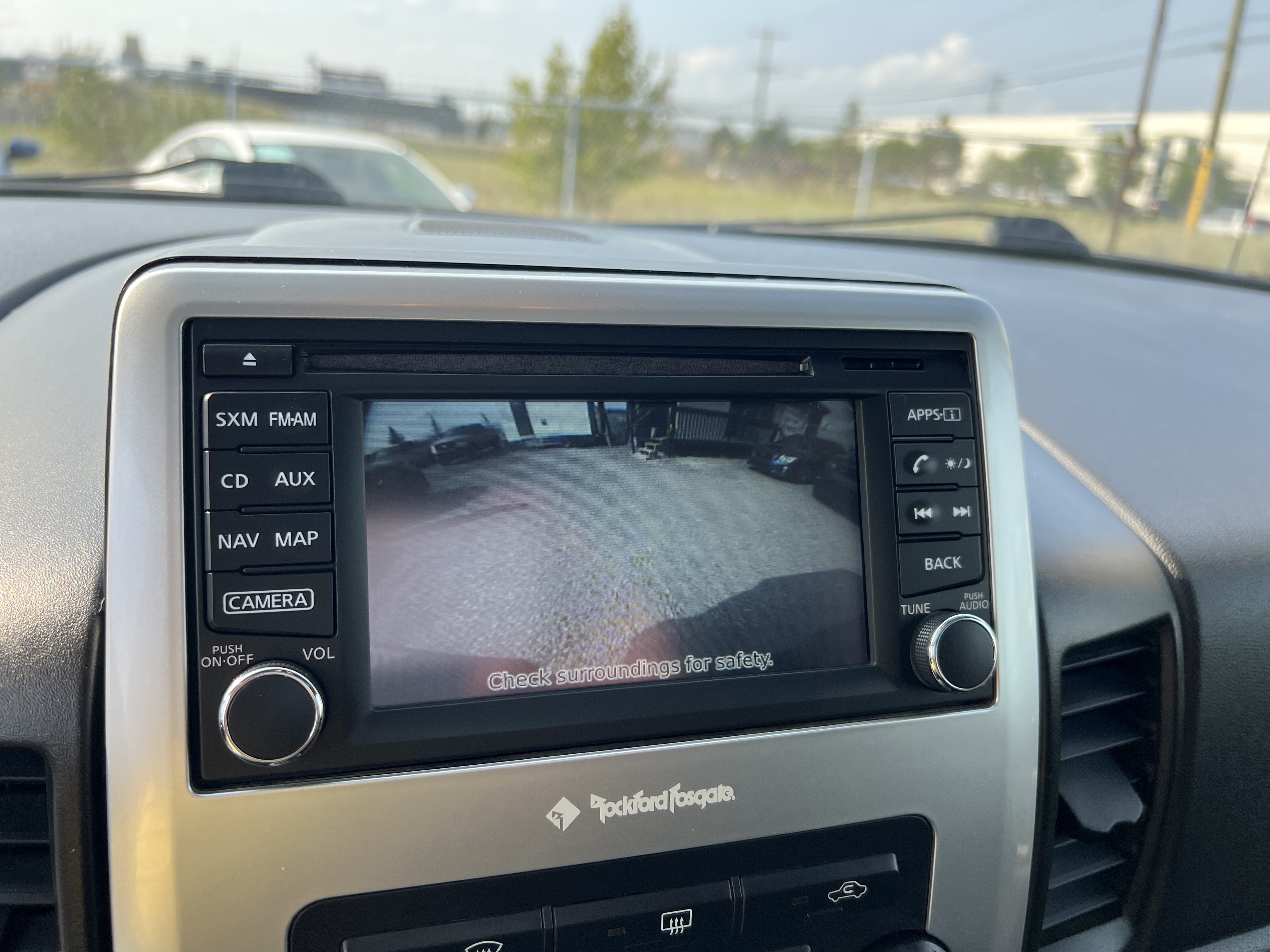 /cambridgemotors/2015-Nissan-Titan-5076644196284466.jpg