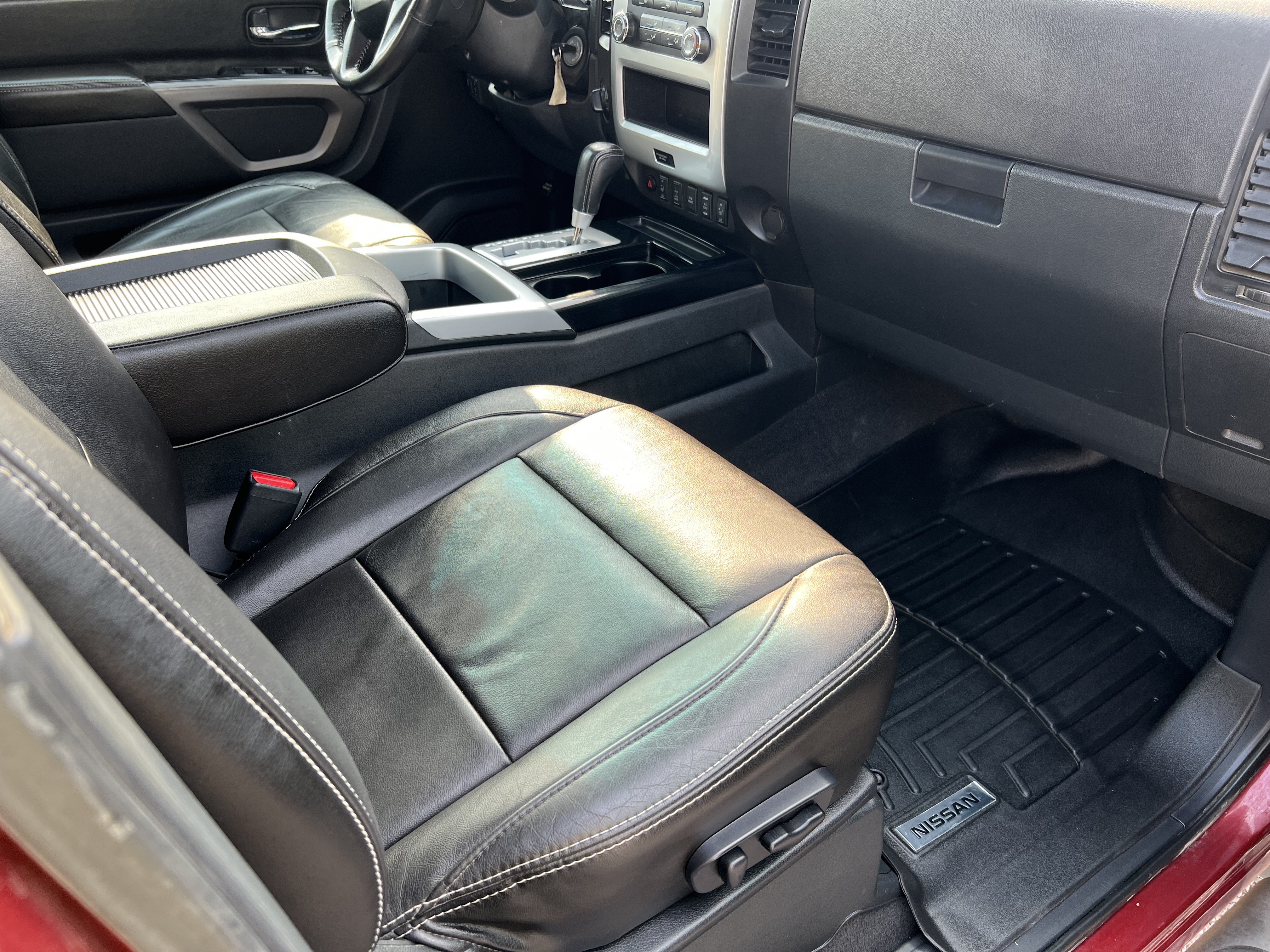 /cambridgemotors/2015-Nissan-Titan-7788531227736311.jpg