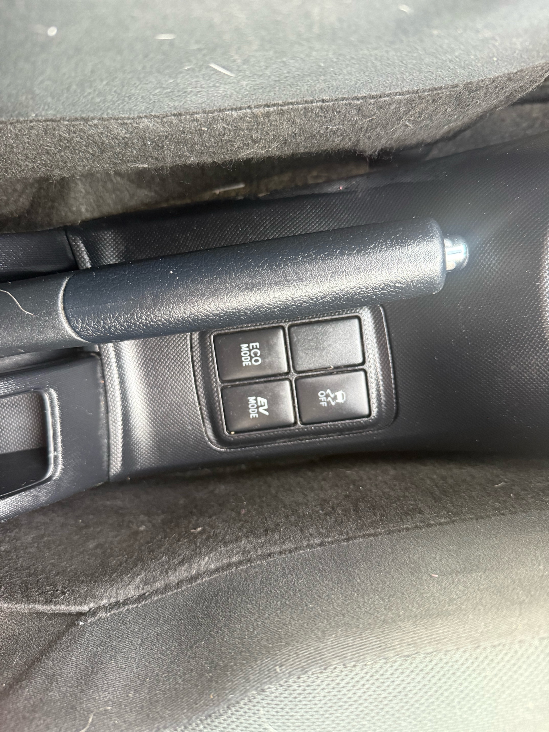 /cambridgemotors/2015-Toyota-Priusc-8520790799711513.jpg