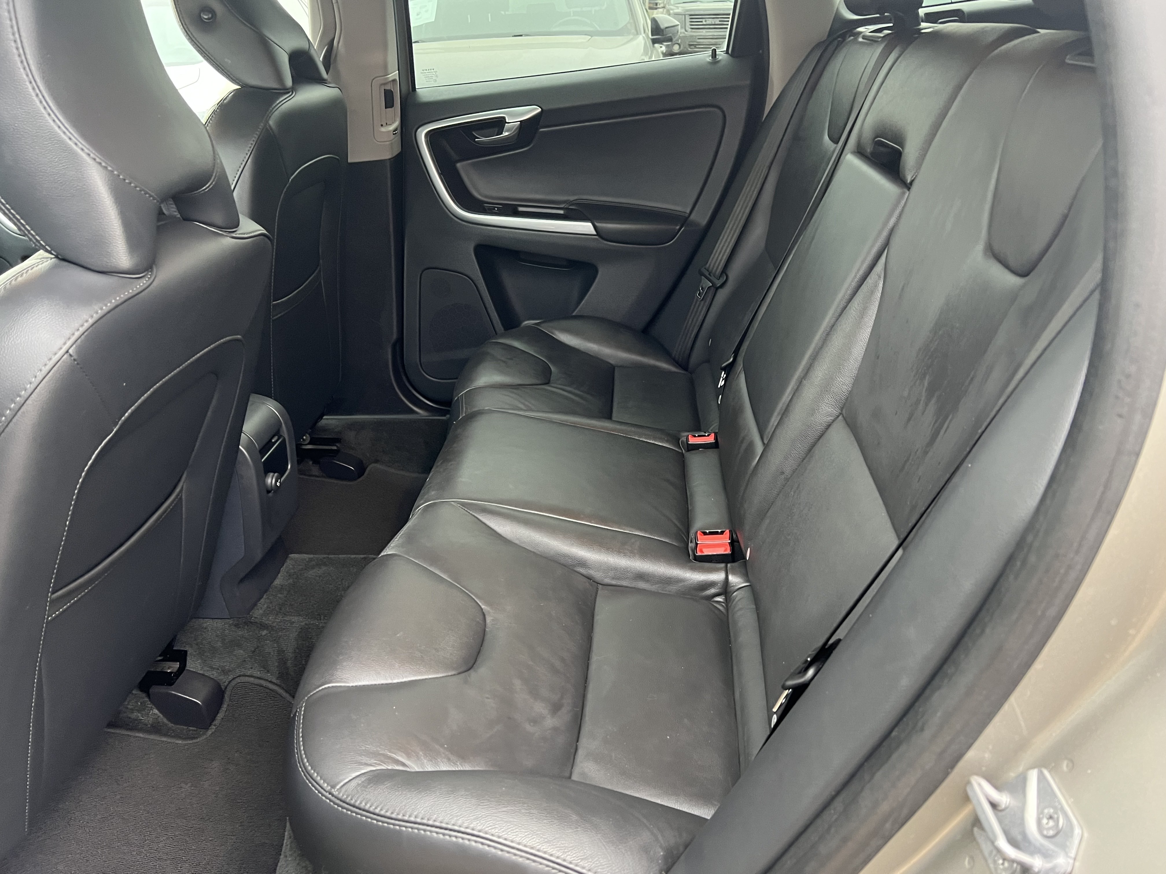 /cambridgemotors/2015-Volvo-XC60-9559489200081273.jpg