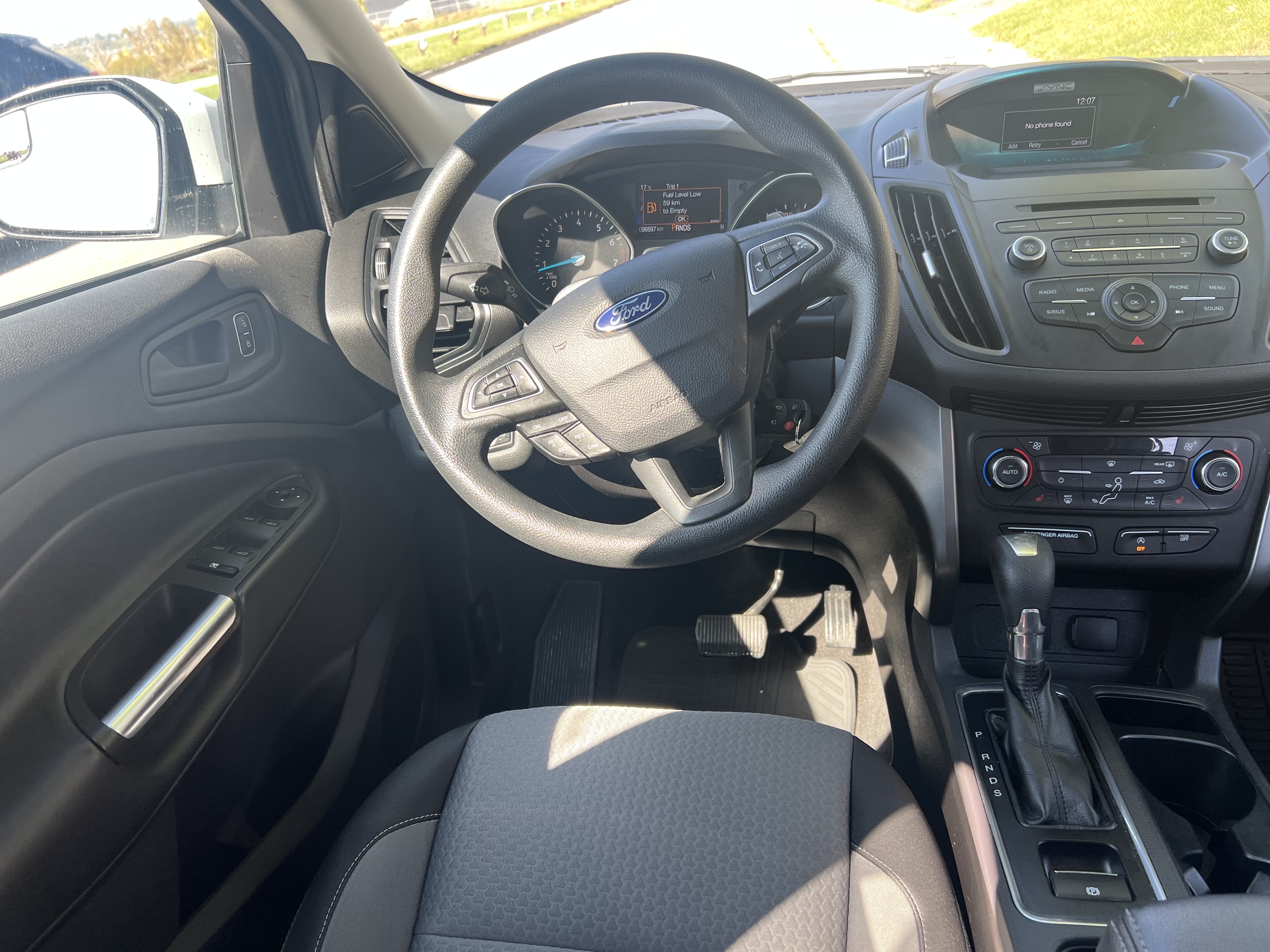 /cambridgemotors/2017-Ford-Escape-858704812828637.jpg