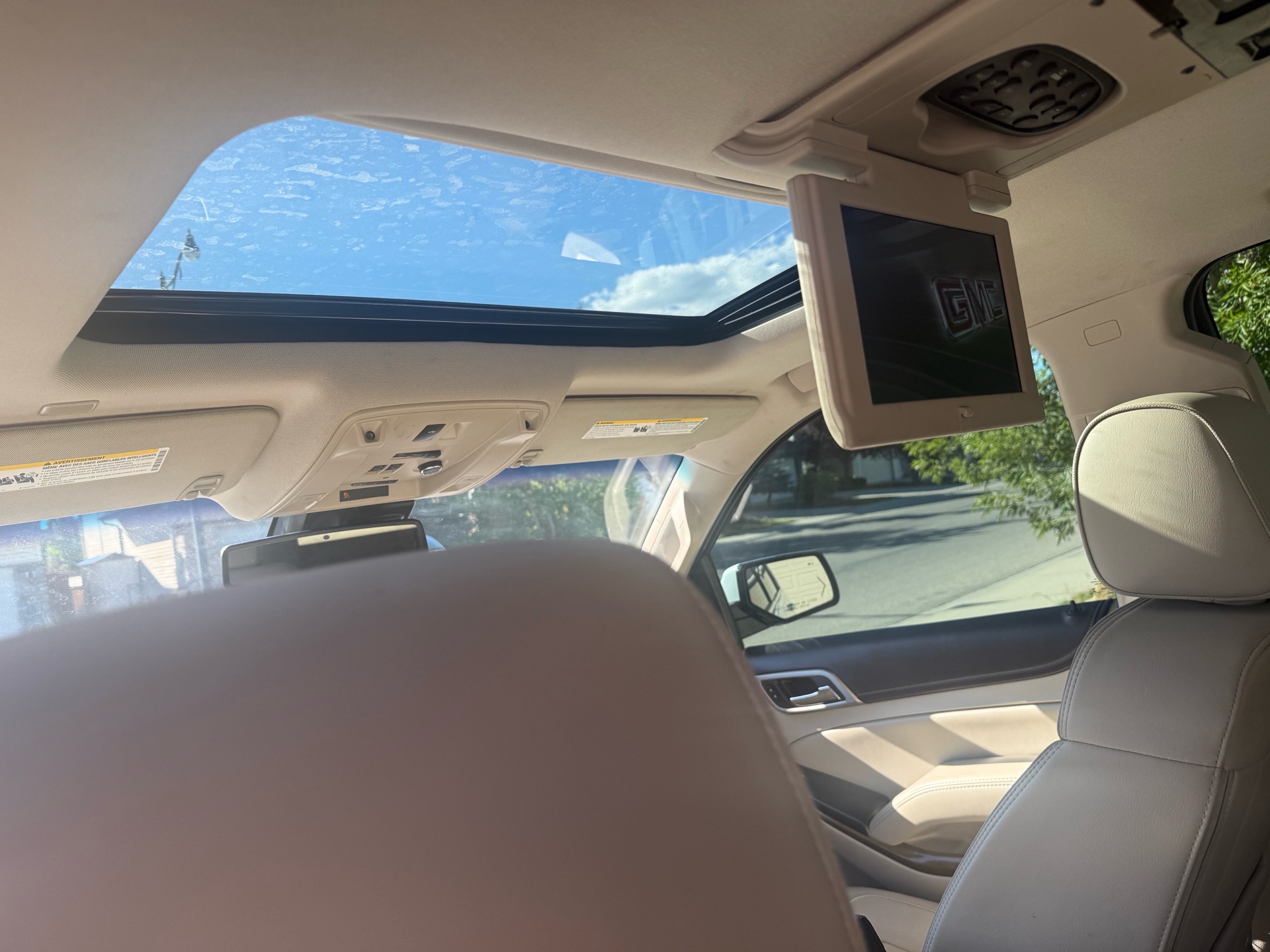 /cambridgemotors/2017-GMC-Yukon-17320051236243805.jpg