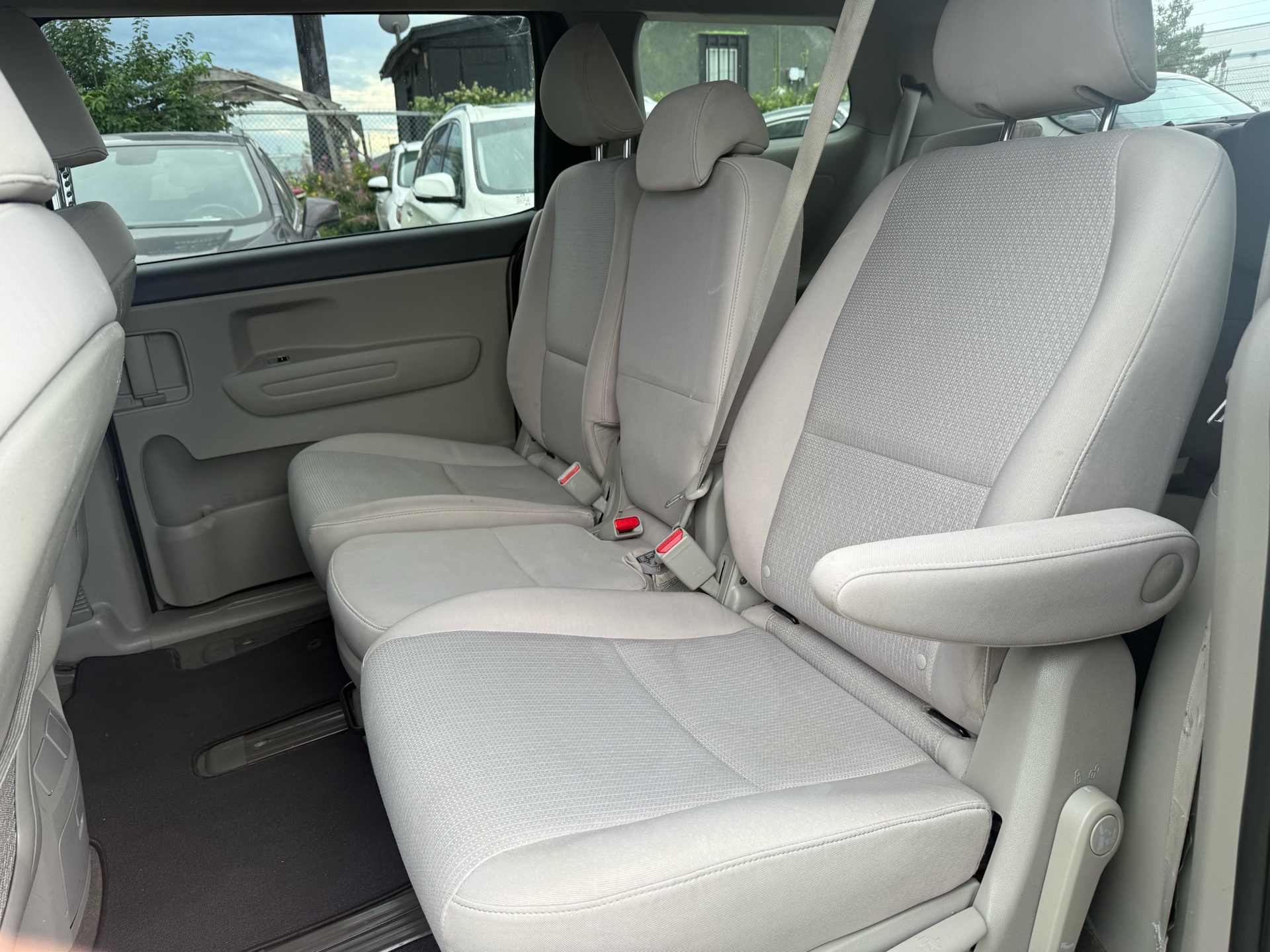 /cambridgemotors/2017-Kia-Sedona-896919451006233.jpg