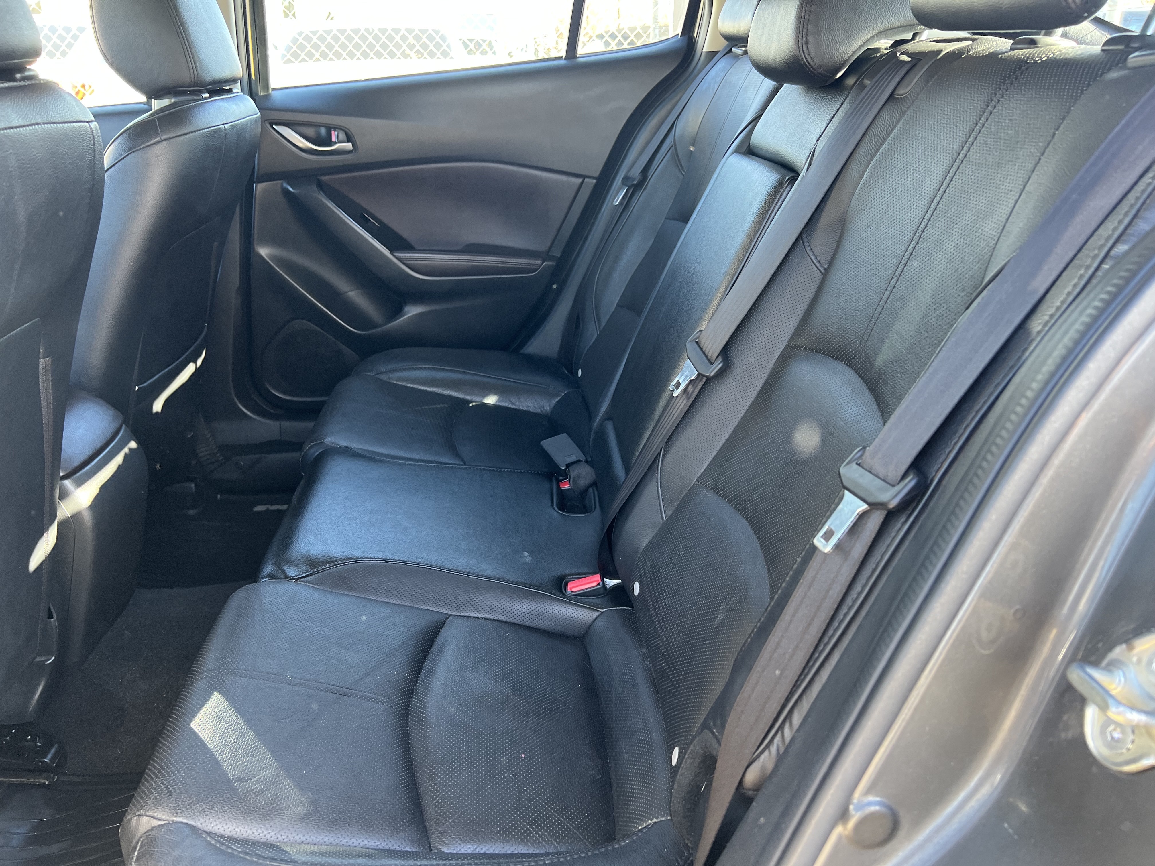 /cambridgemotors/2017-Mazda-Mazda3-982192854278314.jpg