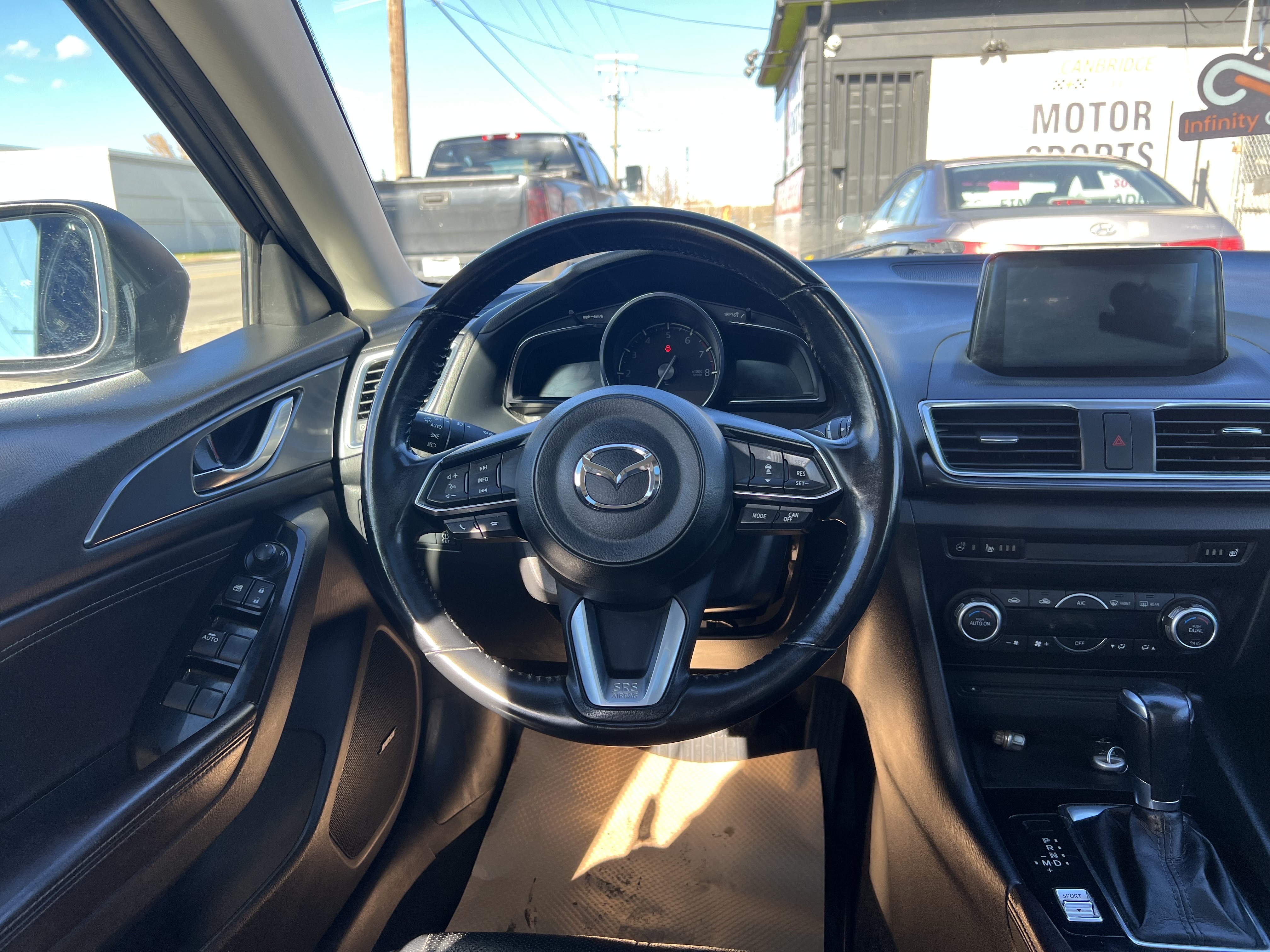 /cambridgemotors/2017-Mazda-Mazda3-9878134928953619.jpg