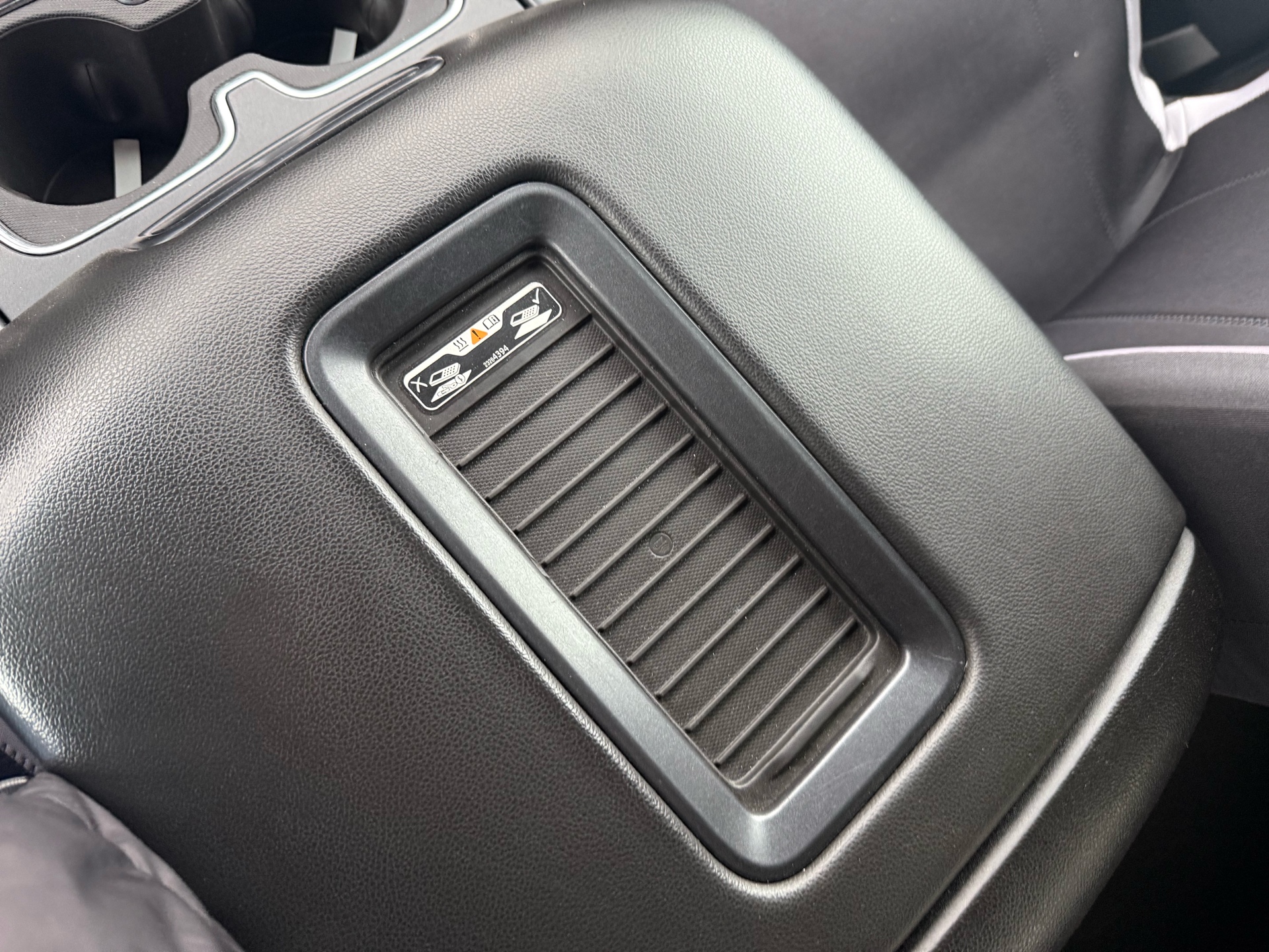 /cambridgemotors/2018-Chevrolet-Silverado1500-2240249376833563.jpg