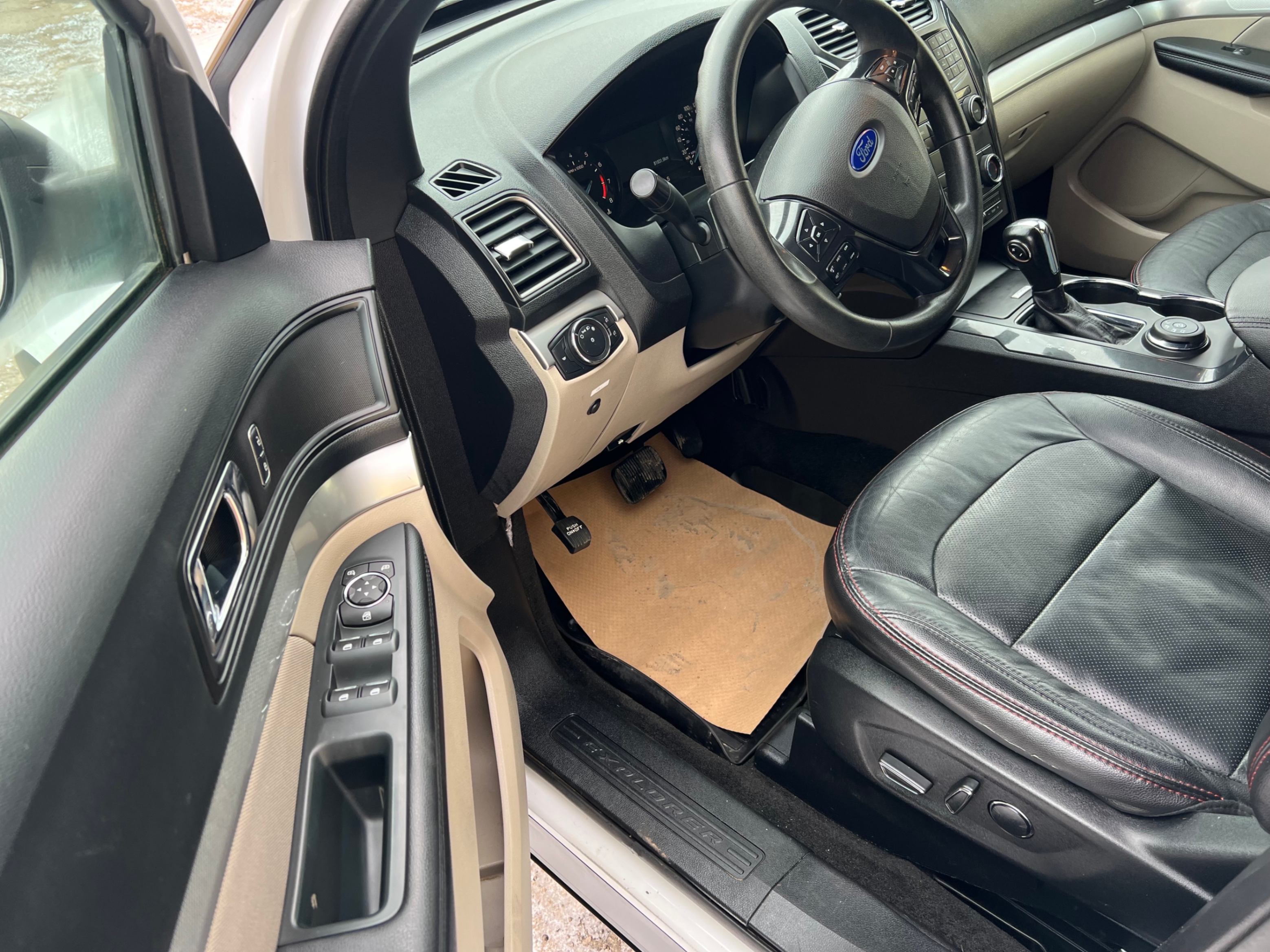 /cambridgemotors/2018-Ford-Explorer-4197406119074276.jpg