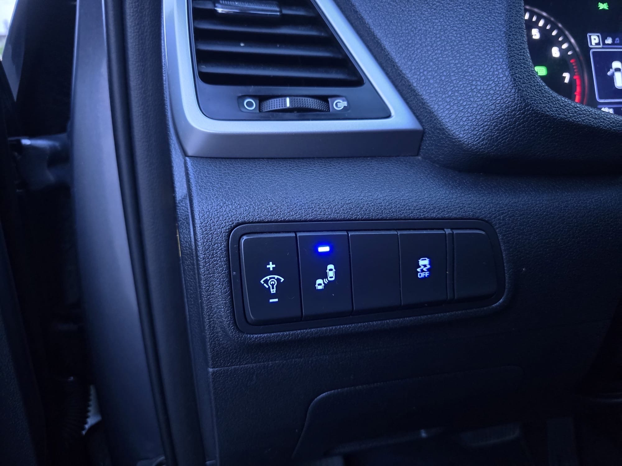 /cambridgemotors/2018-Hyundai-Tucson-37365254676879833.jpg