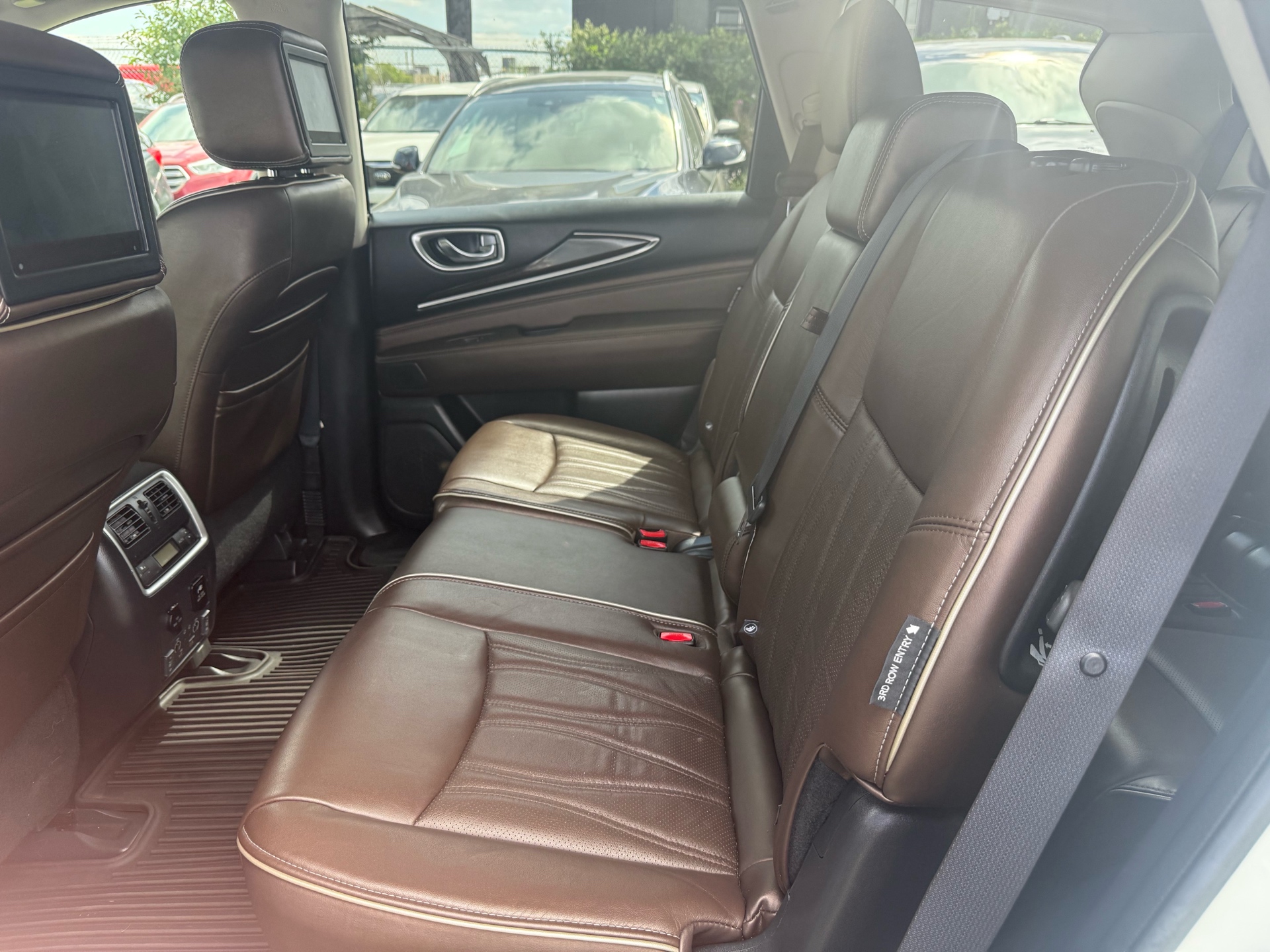 /cambridgemotors/2018-INFINITI-QX60-5942228737964832.jpg