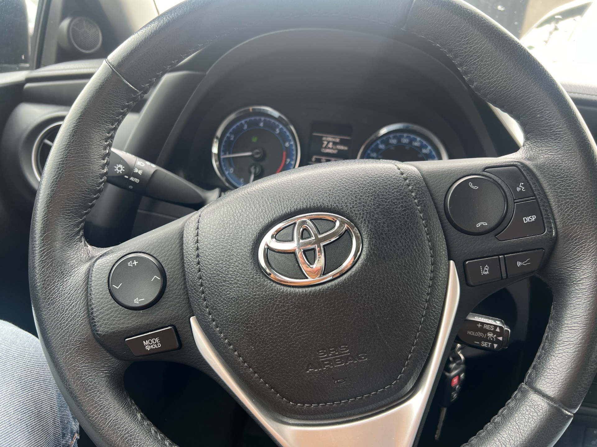 /cambridgemotors/2018-Toyota-Corolla-11958856794972061.jpg