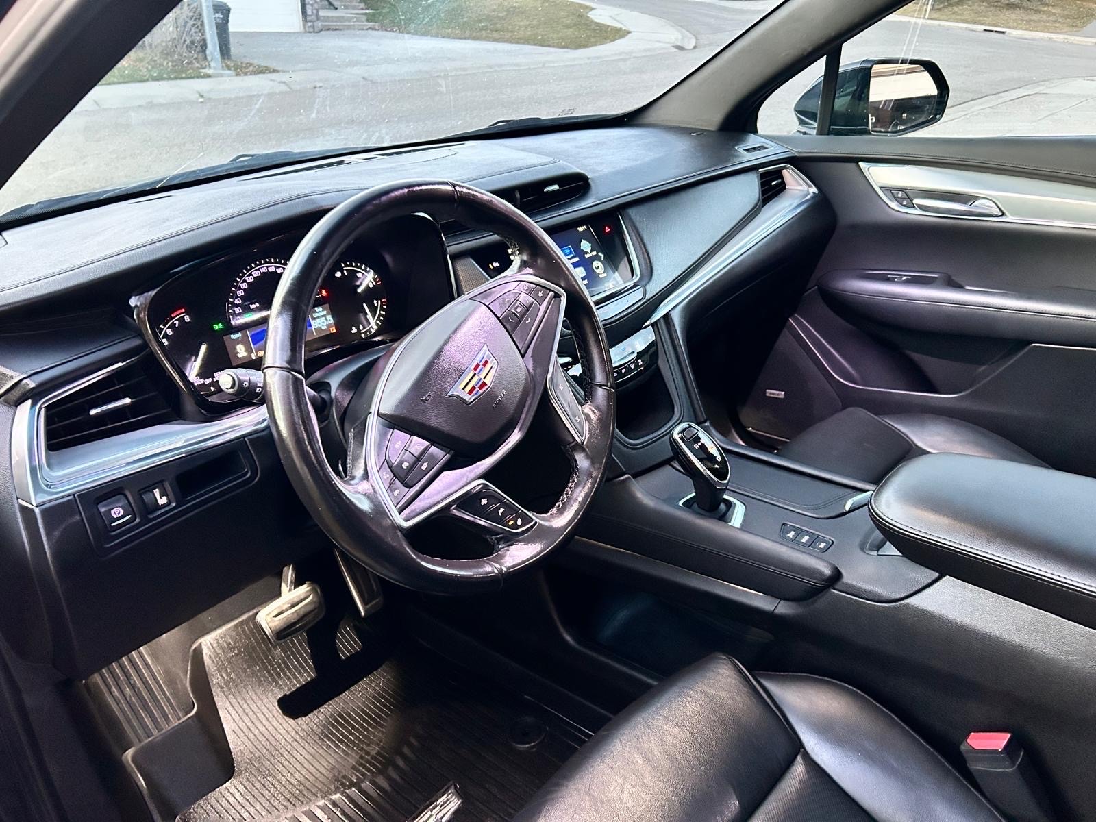 /cambridgemotors/2019-Cadillac-XT5-6223343667209458.jpg