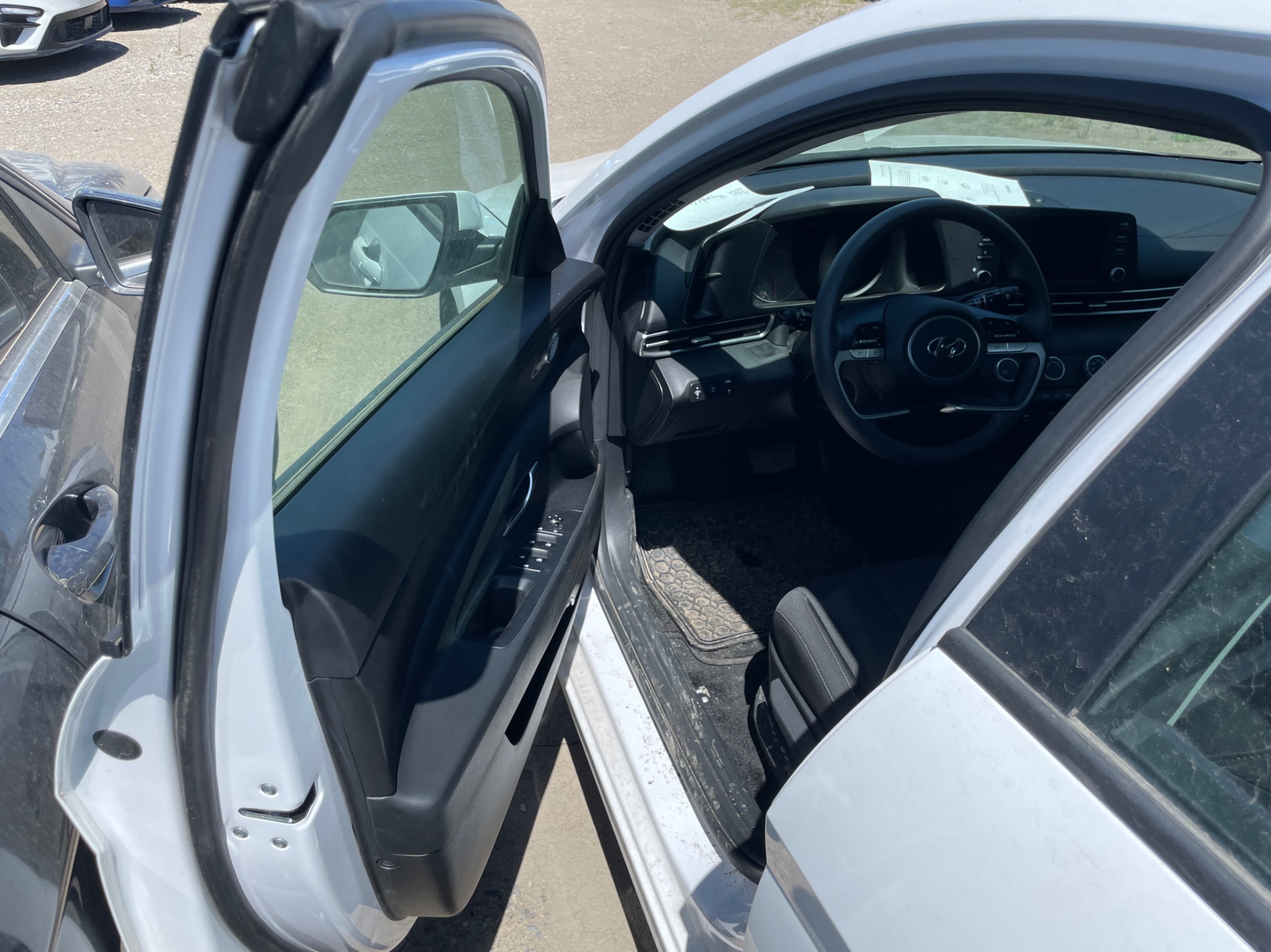 /cambridgemotors/2021-Hyundai-Elantra-373889476827701.jpg